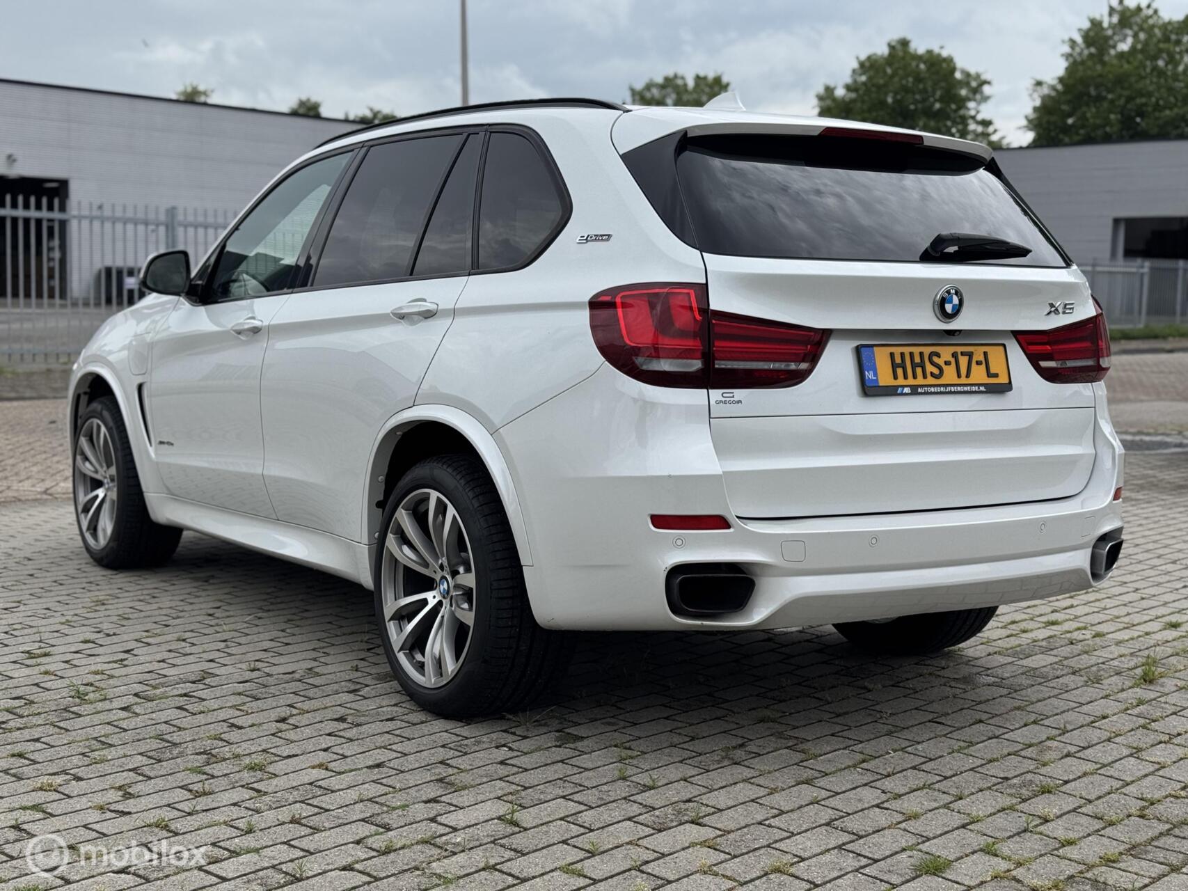 Foto van BMW X5 Xdrive40e