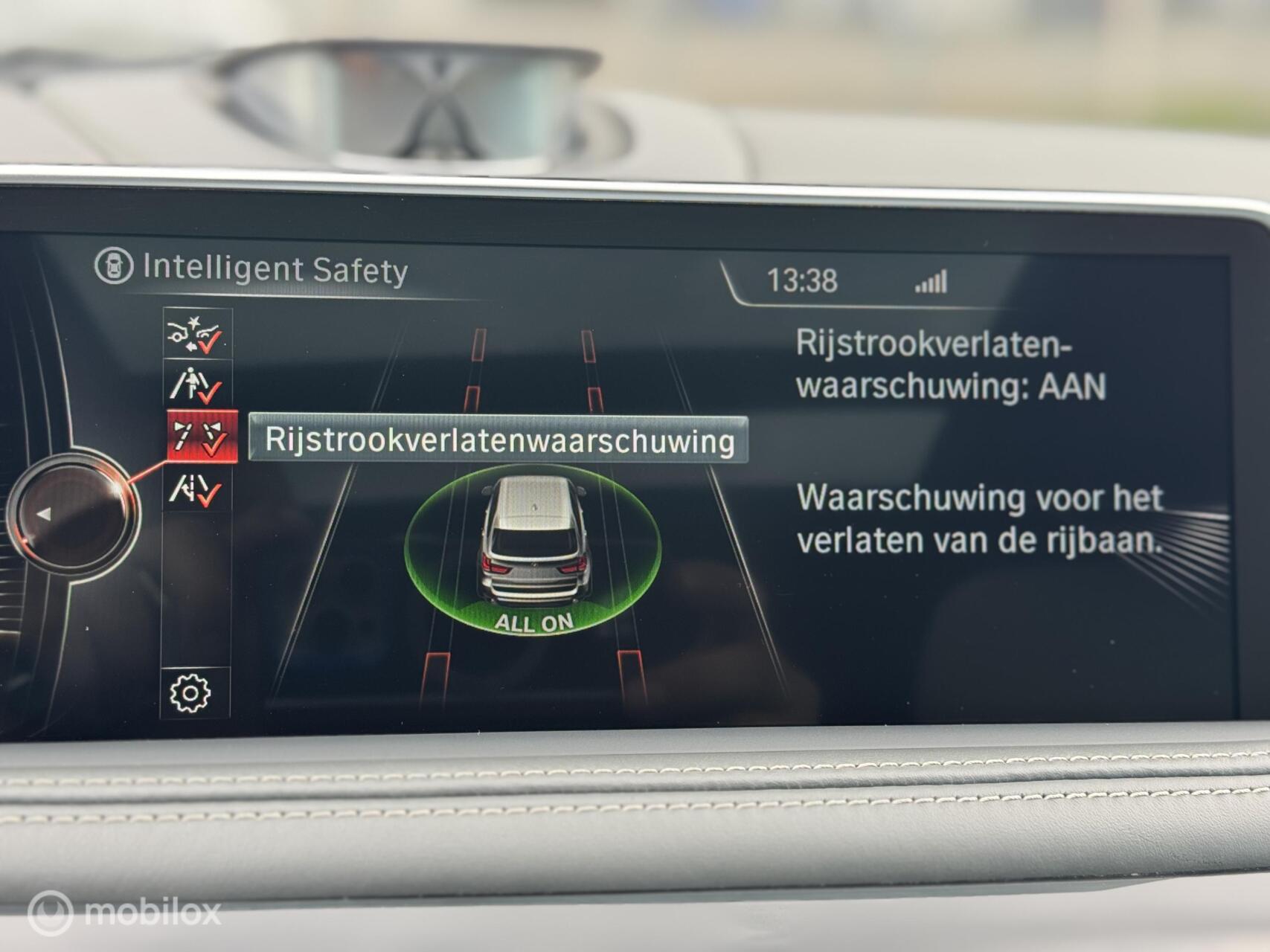 Foto van BMW X5 Xdrive40e