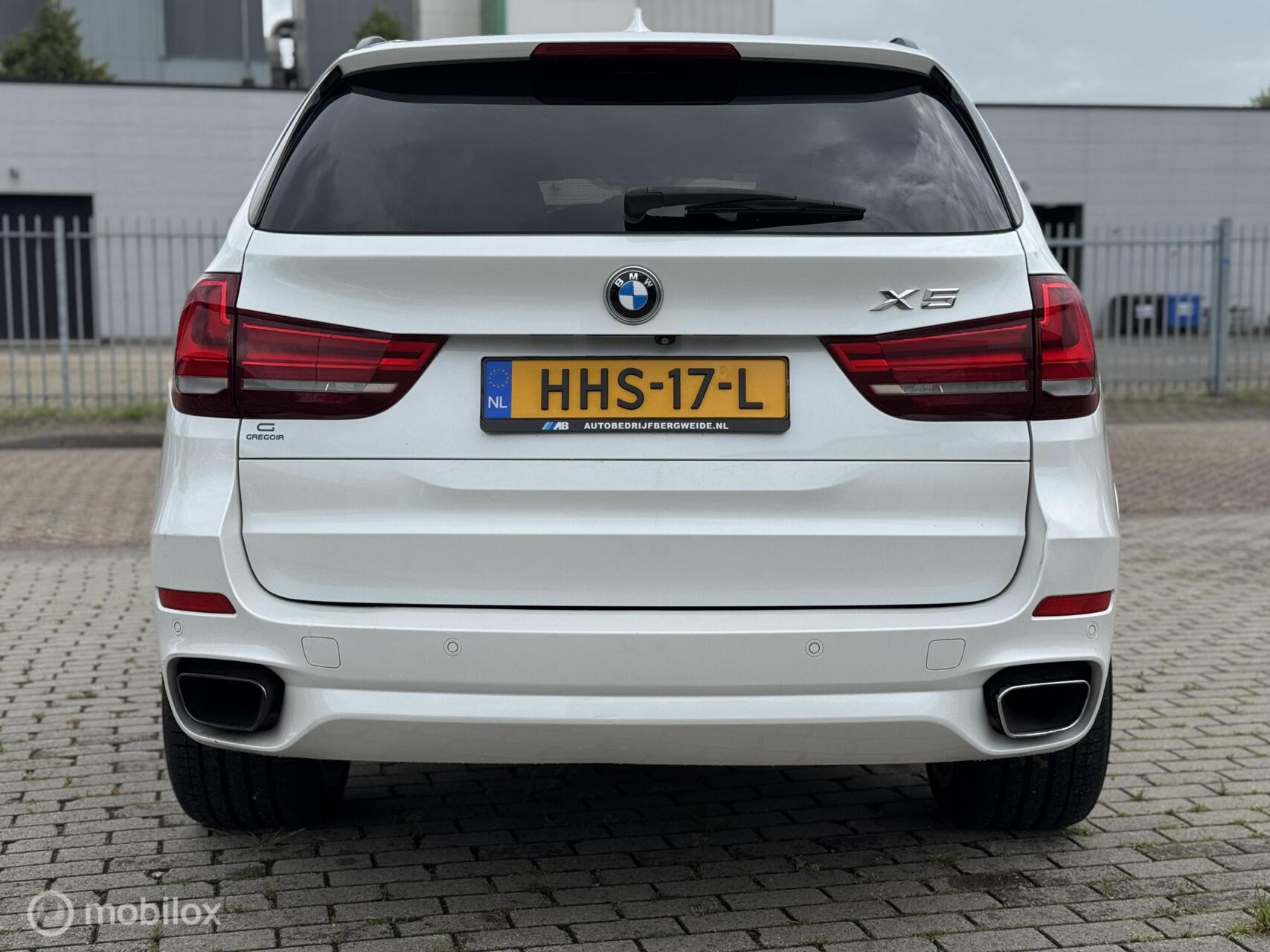 Foto van BMW X5 Xdrive40e