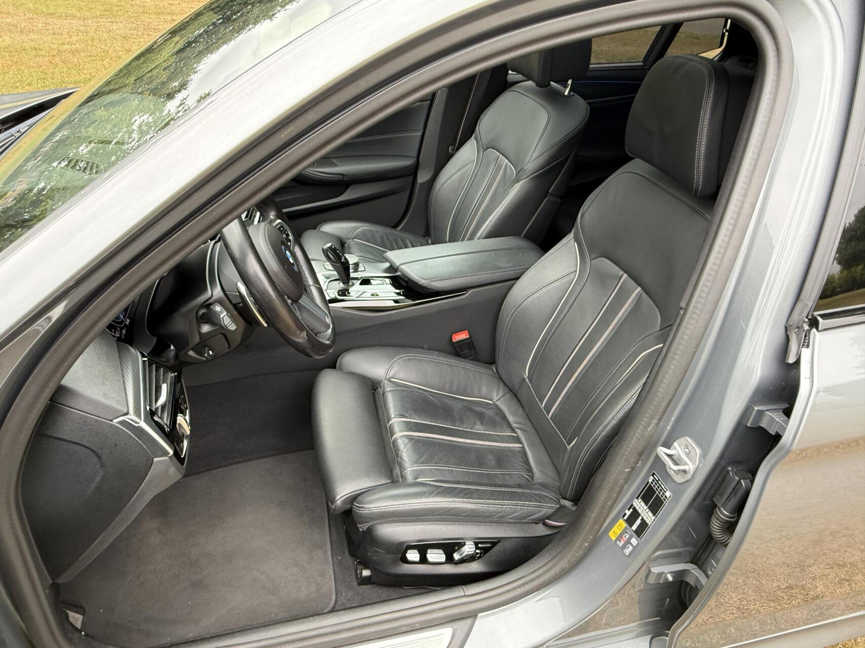 Foto van BMW 530e