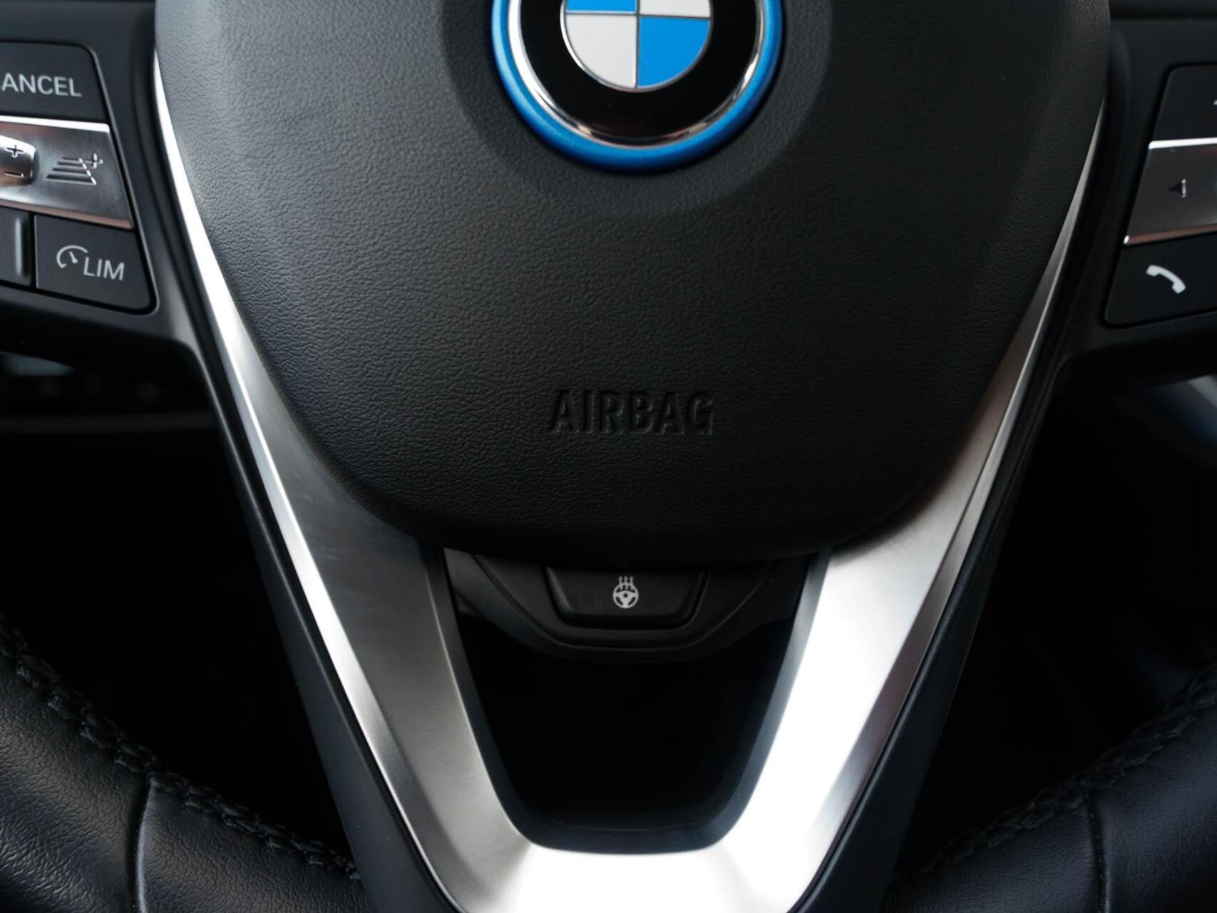 Foto van BMW 330e
