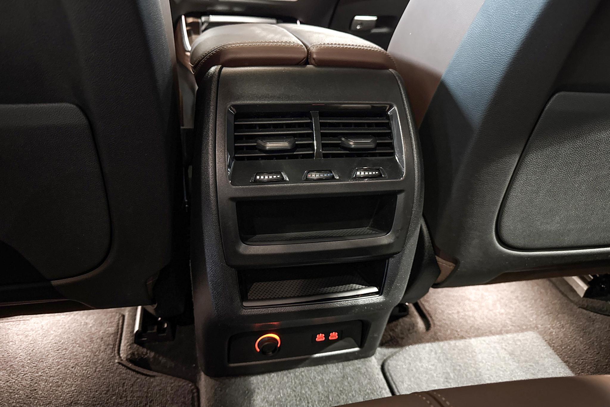 Foto van BMW X5 Xdrive50e
