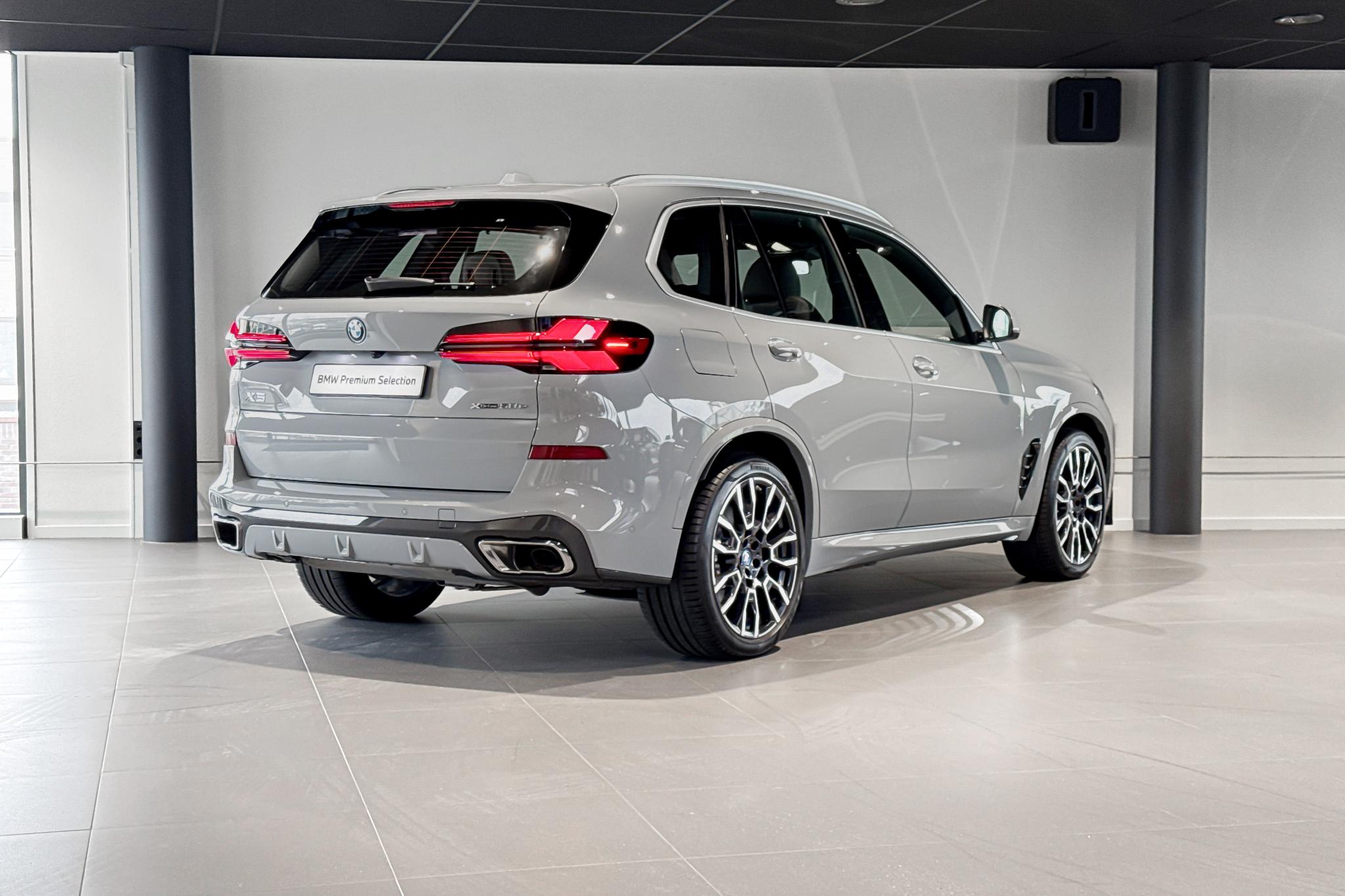 Foto van BMW X5 Xdrive50e