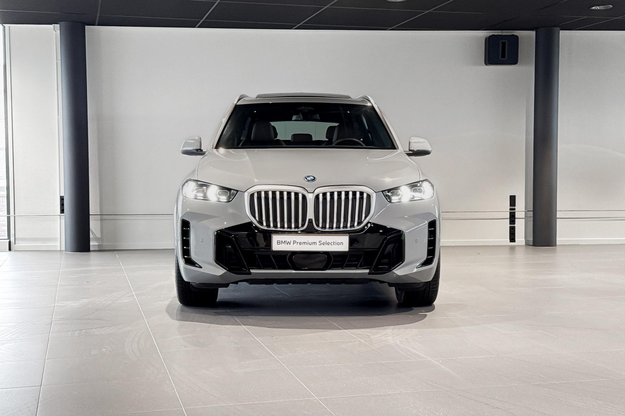 Foto van BMW X5 Xdrive50e