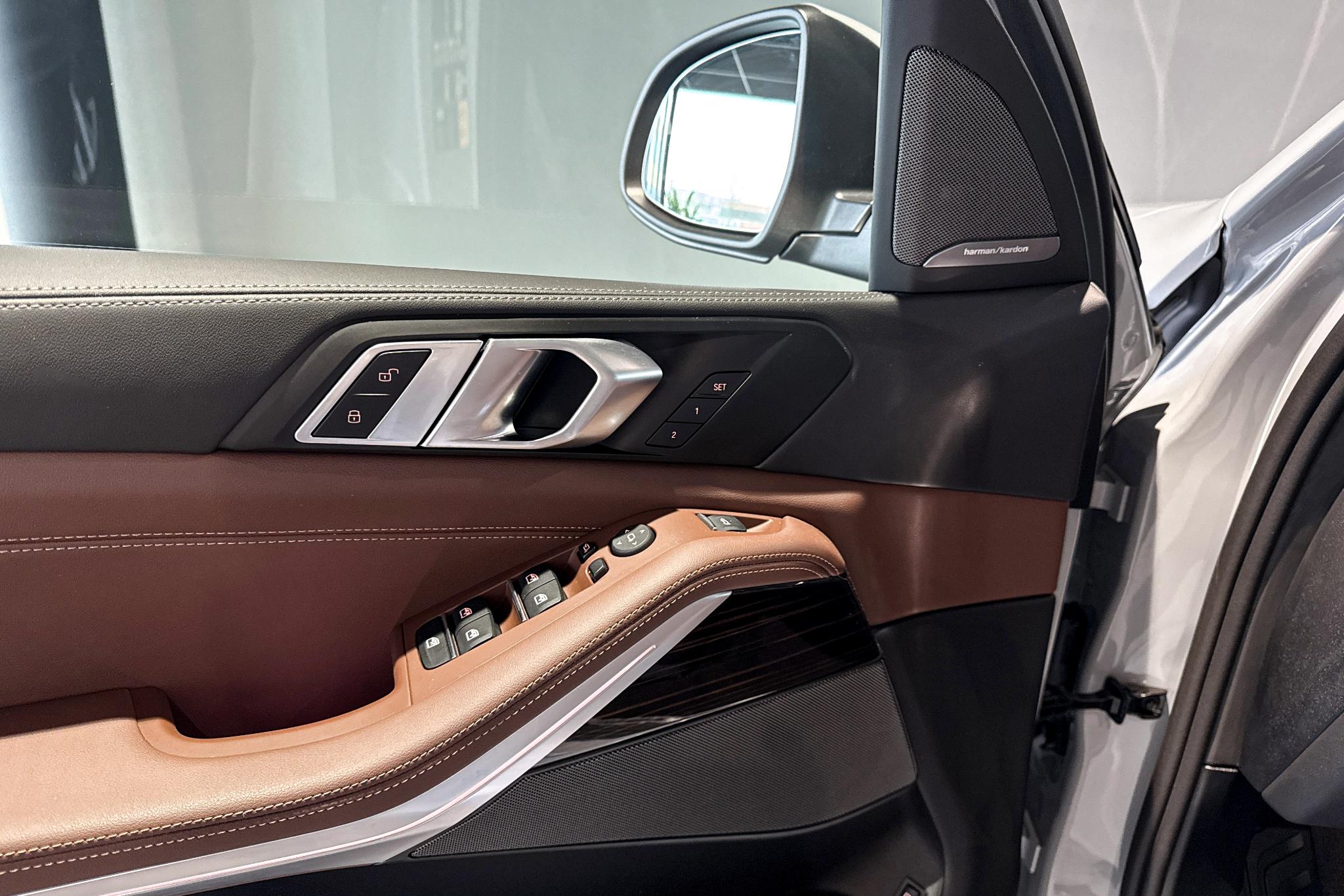 Foto van BMW X5 Xdrive50e
