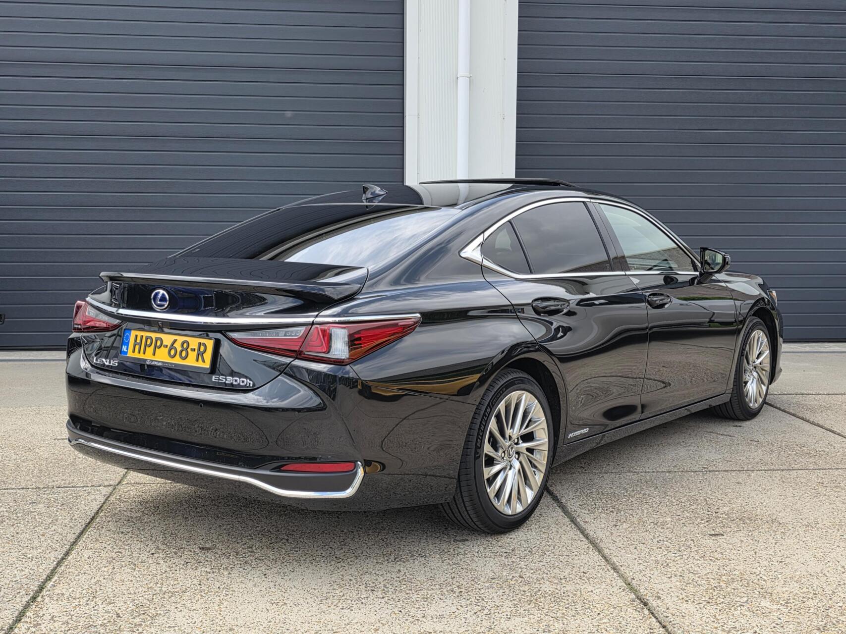 Foto van Lexus Lexus Es300h