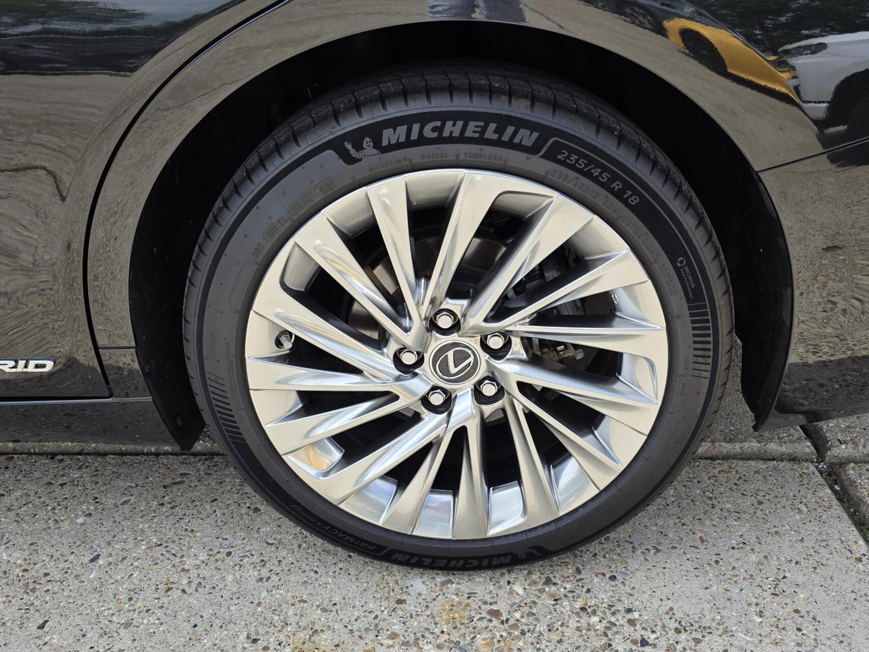 Foto van Lexus Lexus Es300h