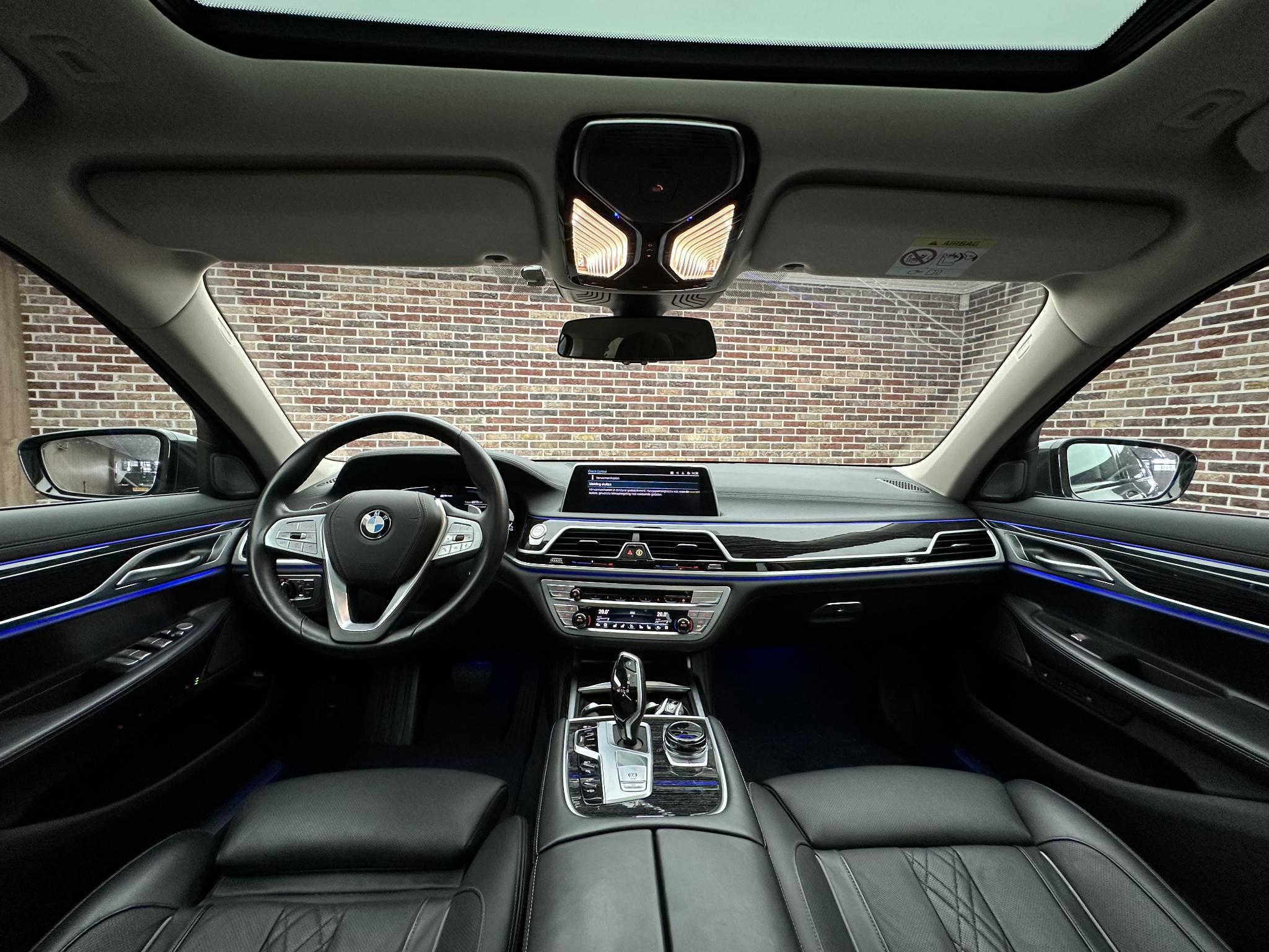 Foto van BMW 745e