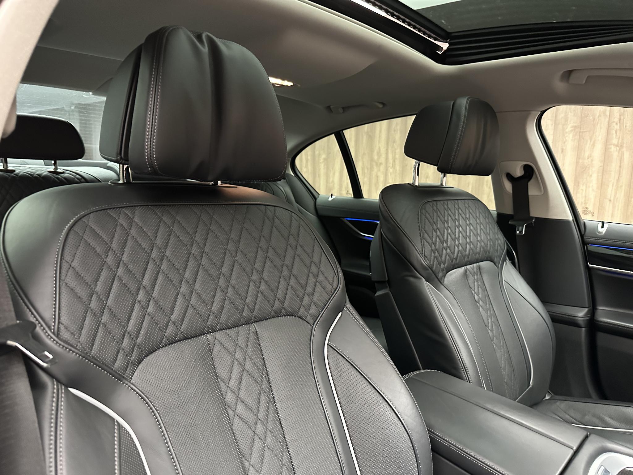 Foto van BMW 745e