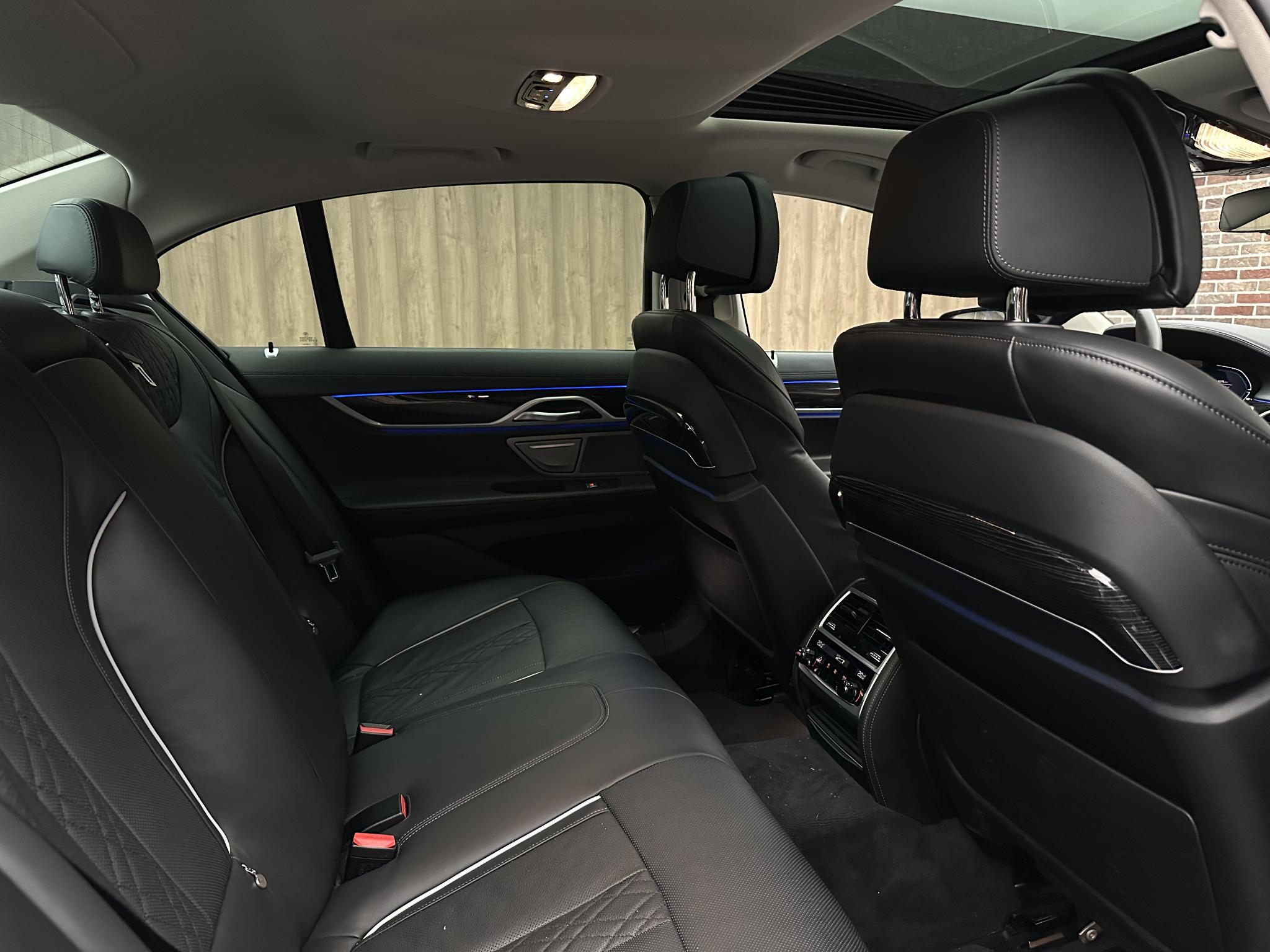 Foto van BMW 745e