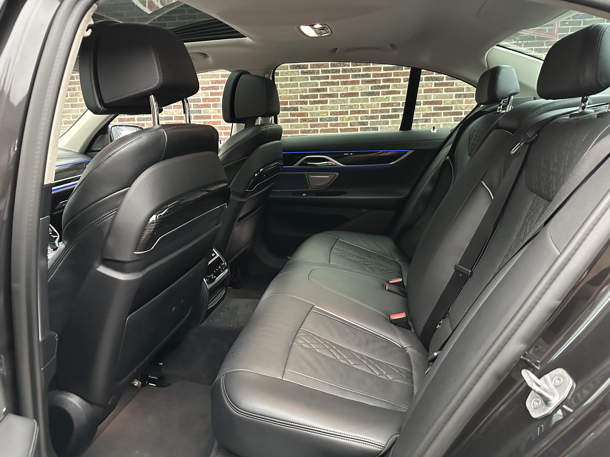 Foto van BMW 745e