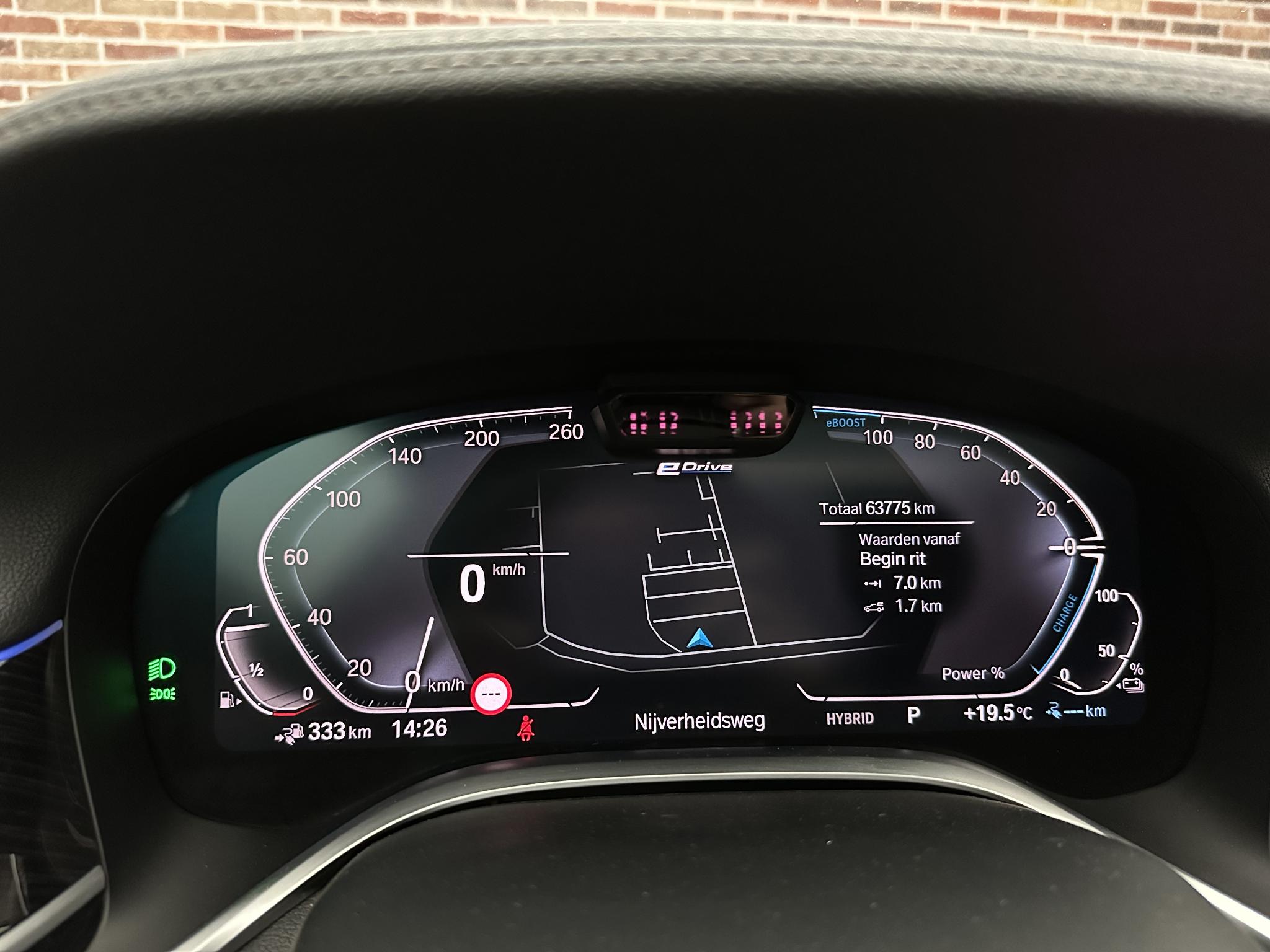 Foto van BMW 745e