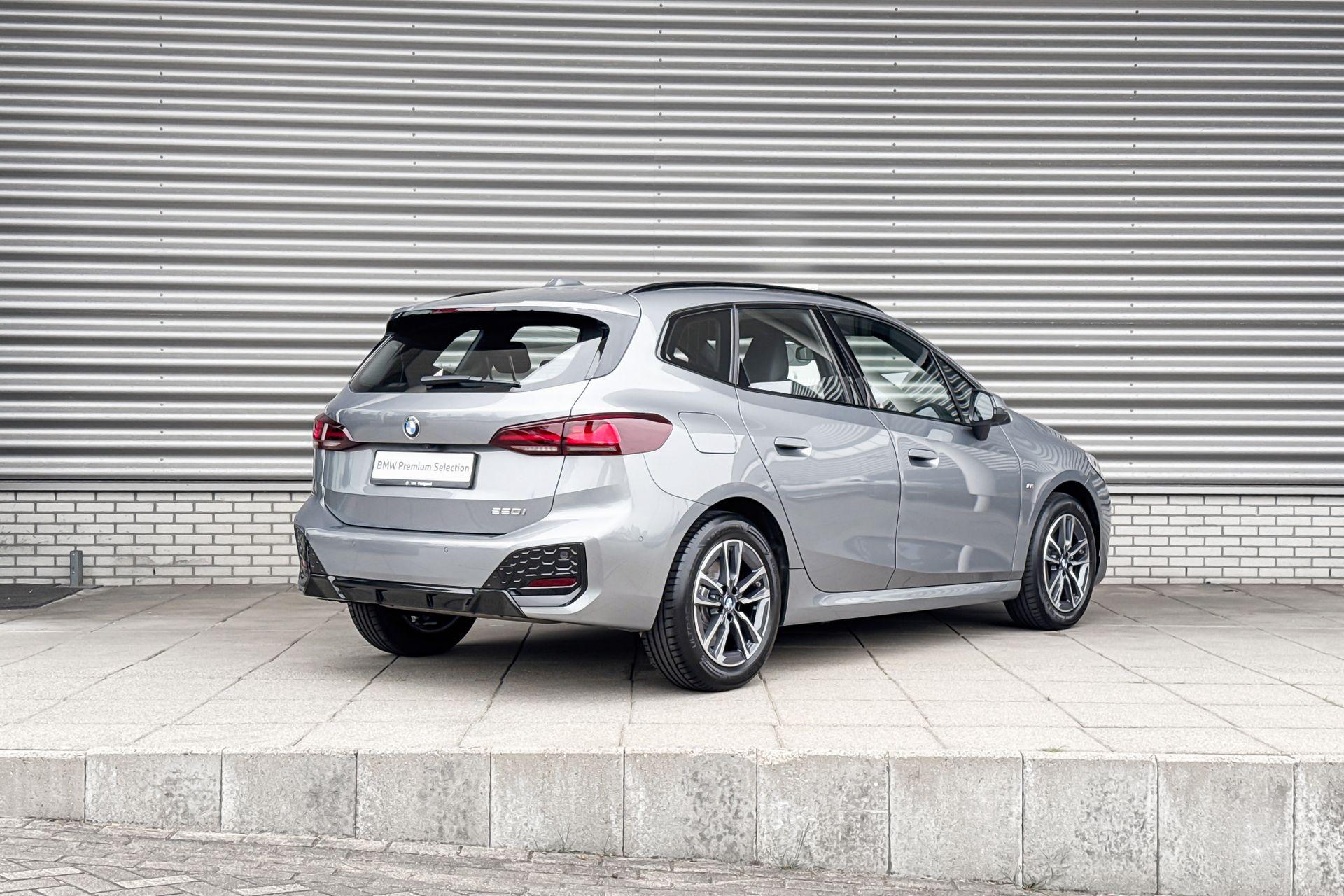Foto van BMW 220i Active Tourer