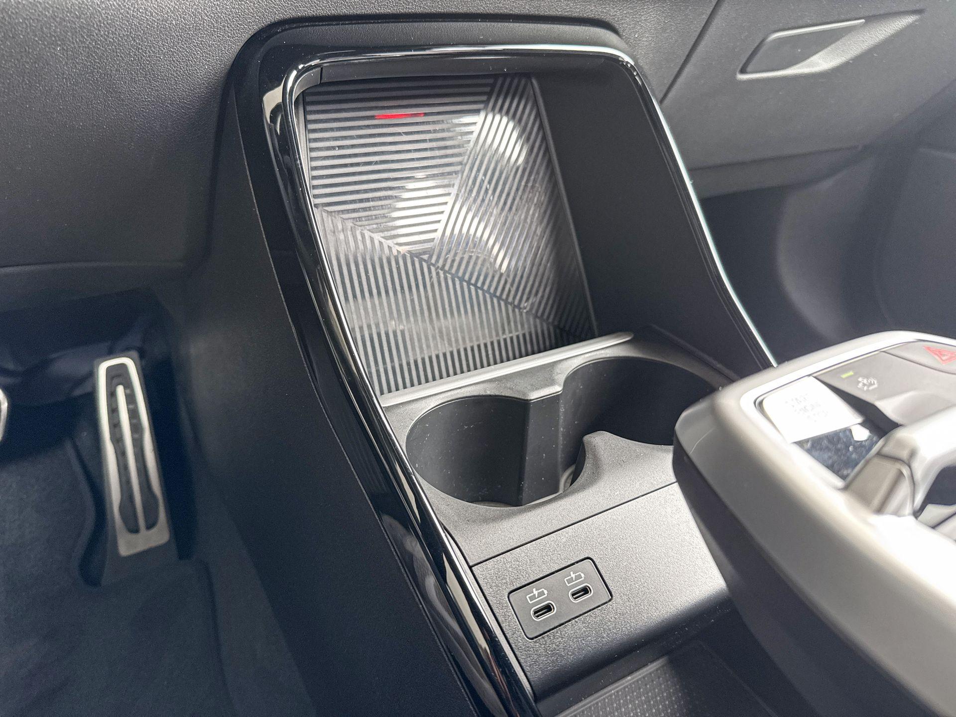 Foto van BMW 220i Active Tourer