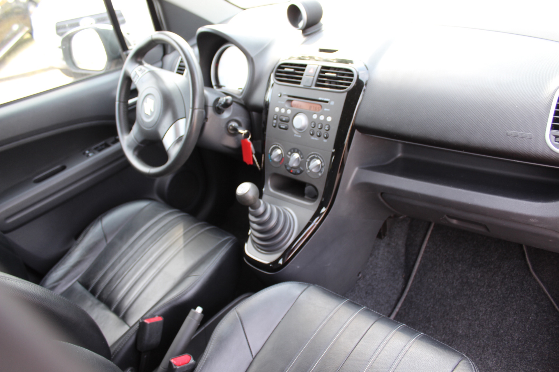Foto van Suzuki Splash