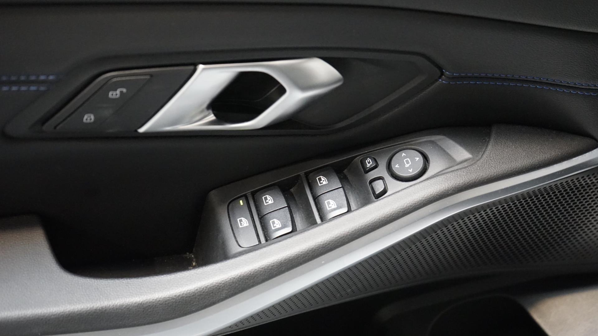 Foto van BMW 318i