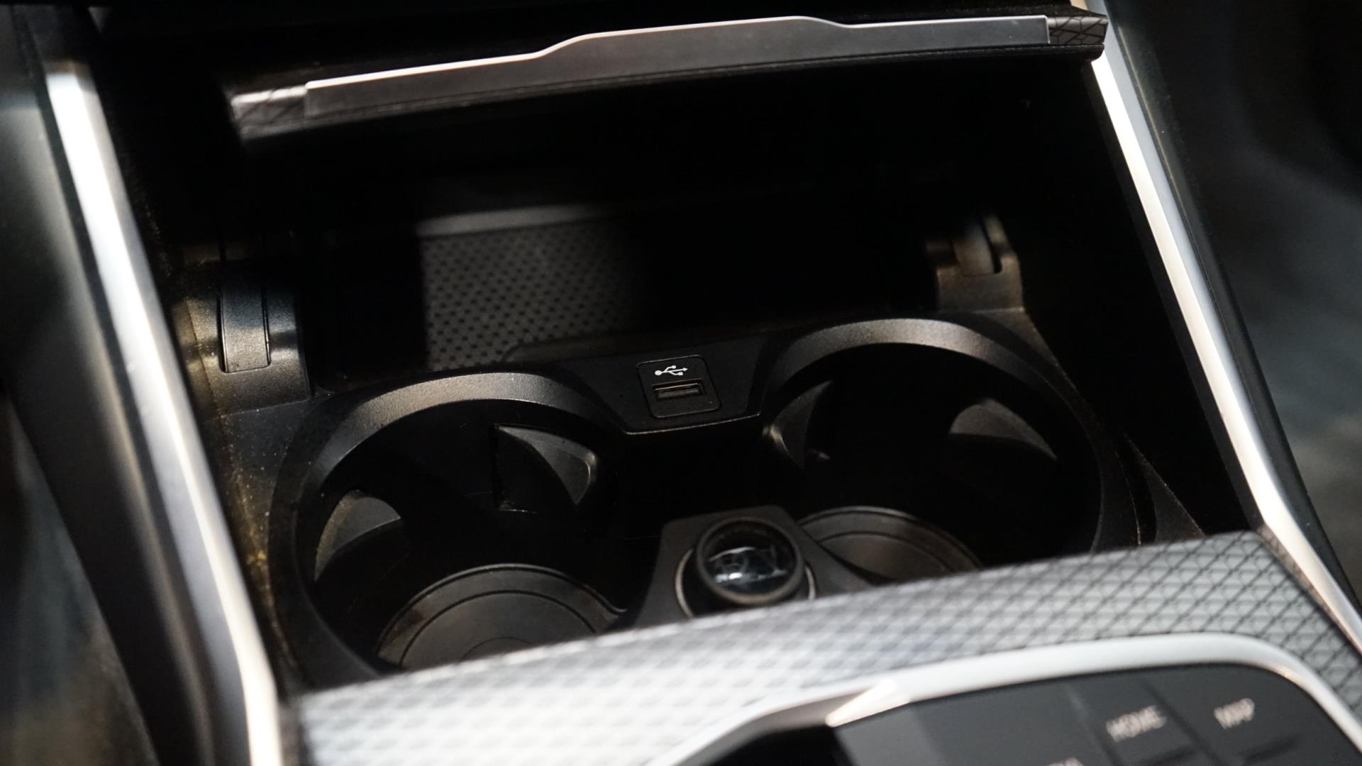 Foto van BMW 318i