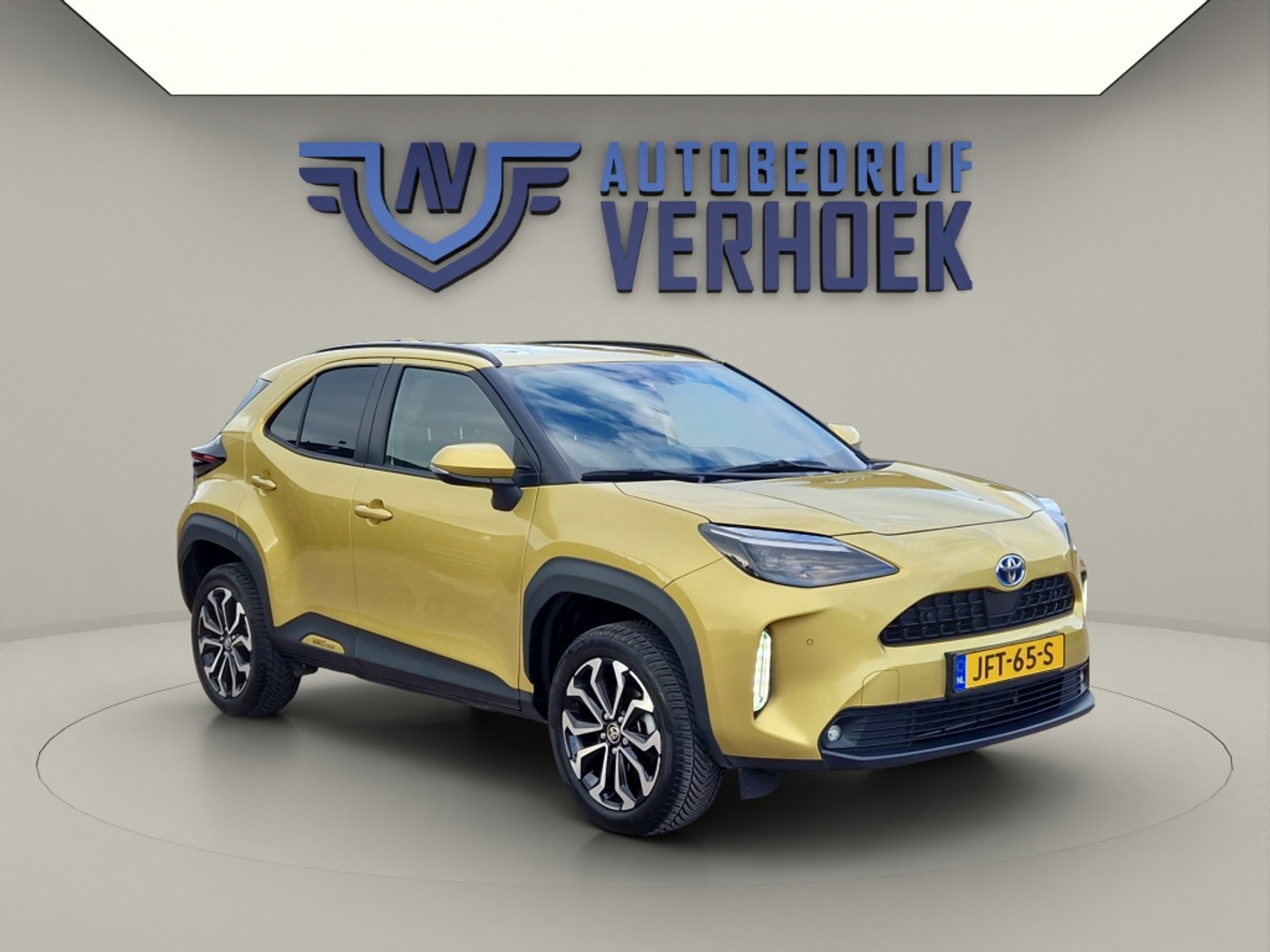Toyota Toyota Yaris Cross 1.5 Hybrid Dynamic Carplay - Stoelverwarming 2024 - voorkant