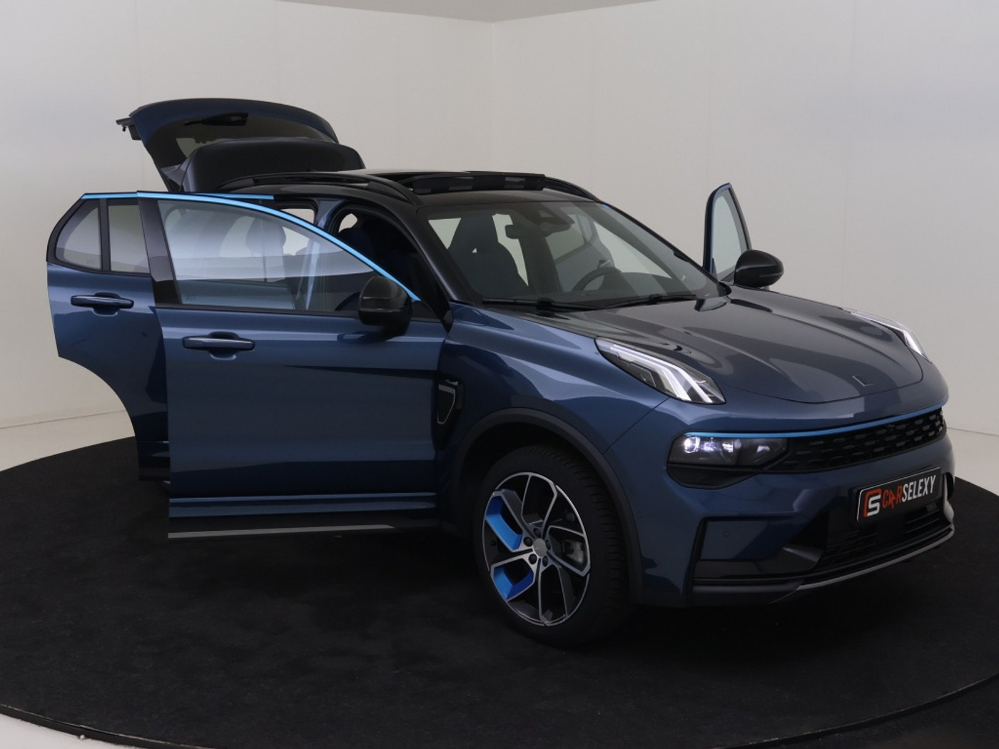 Foto van LYNK & Co 01