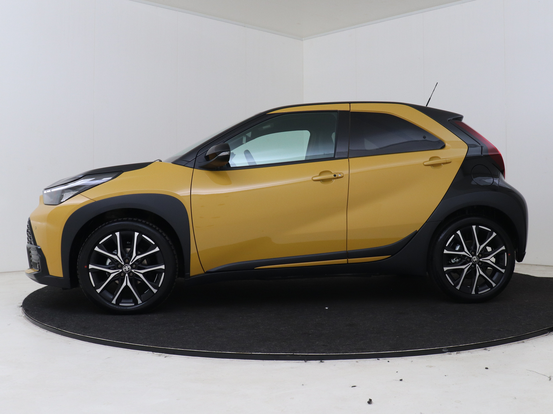 Foto van Toyota Aygo X