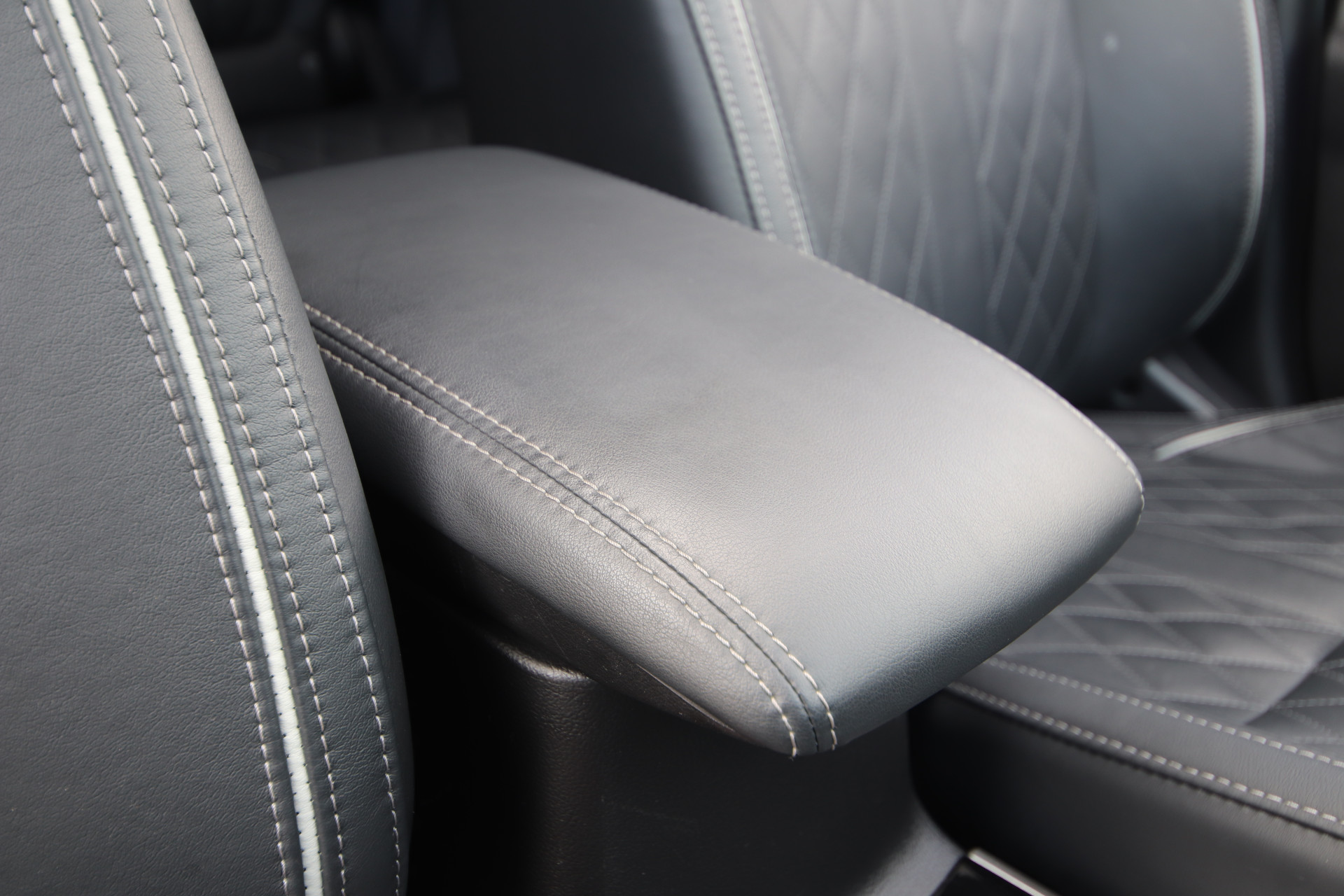 Foto van Mitsubishi Mitsubishi Outlander