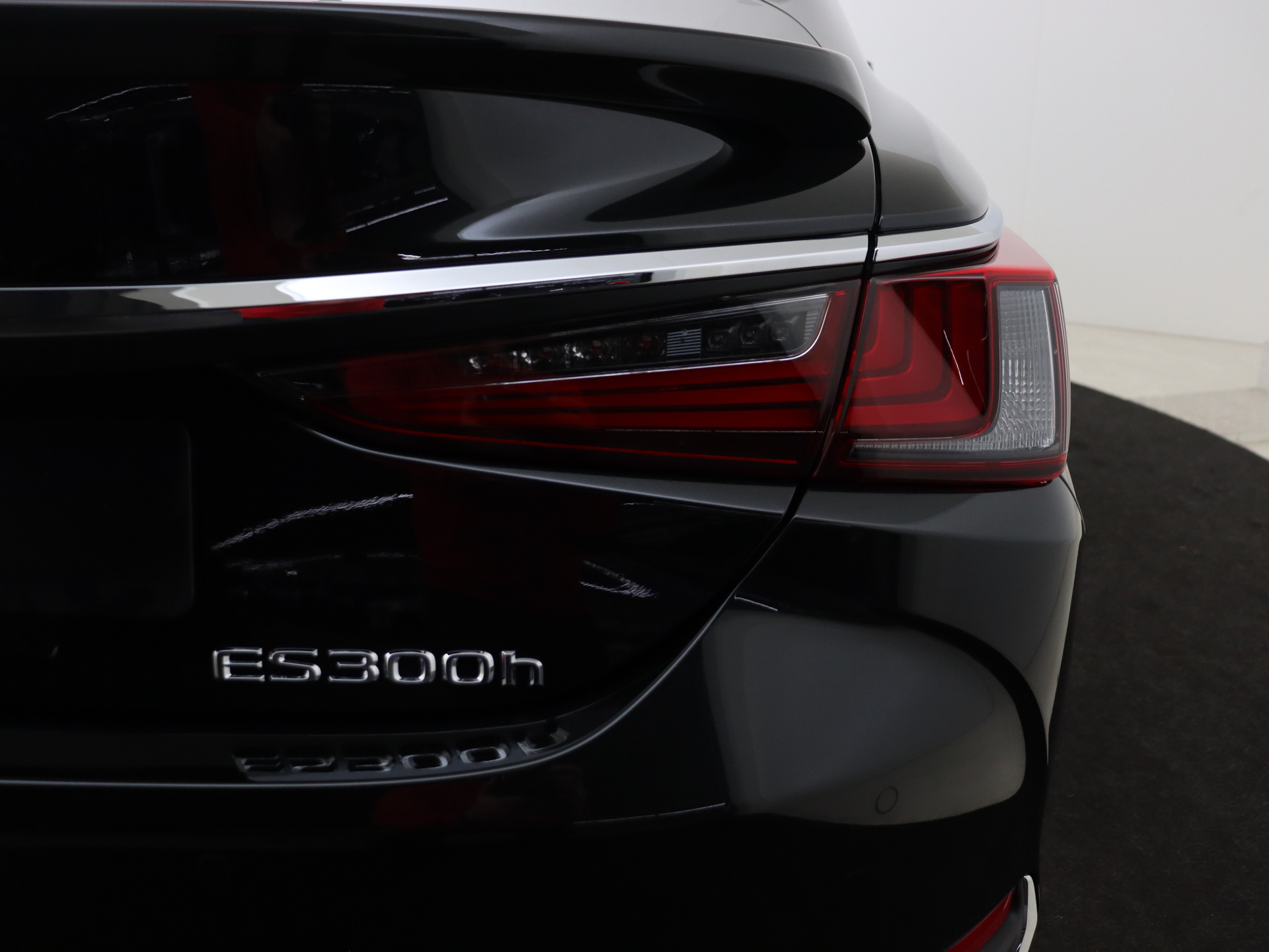 Foto van Lexus Lexus Es300h
