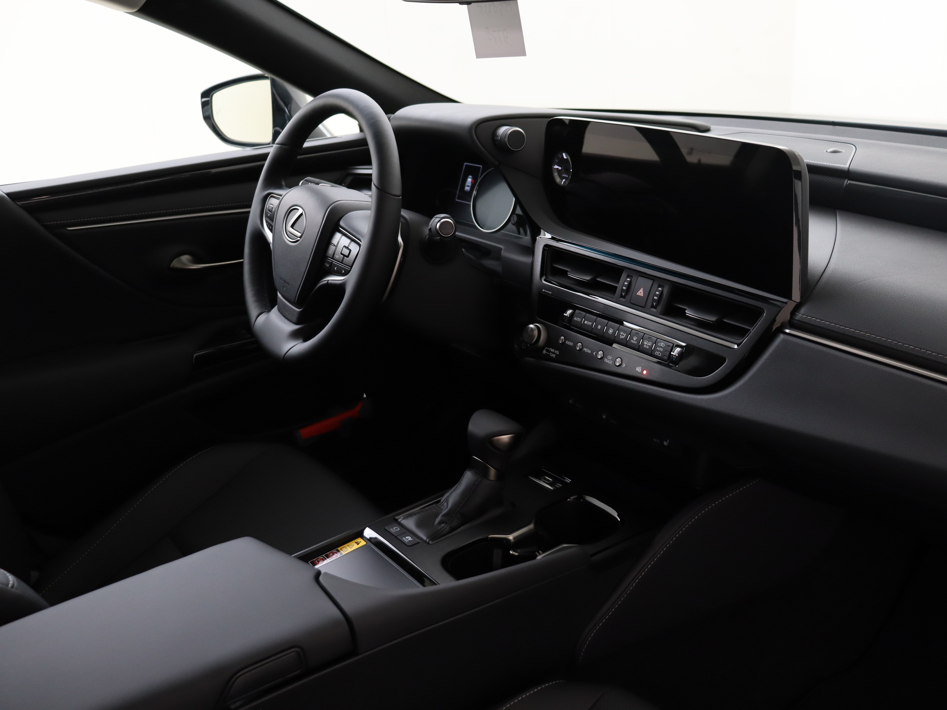 Foto van Lexus Lexus Es300h