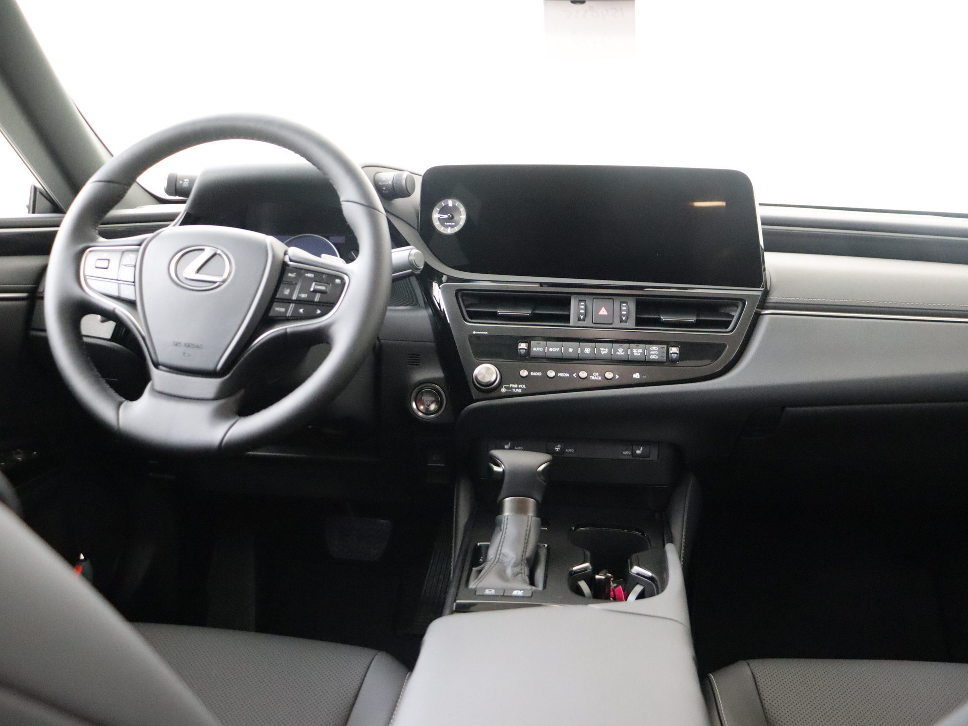 Foto van Lexus Lexus Es300h