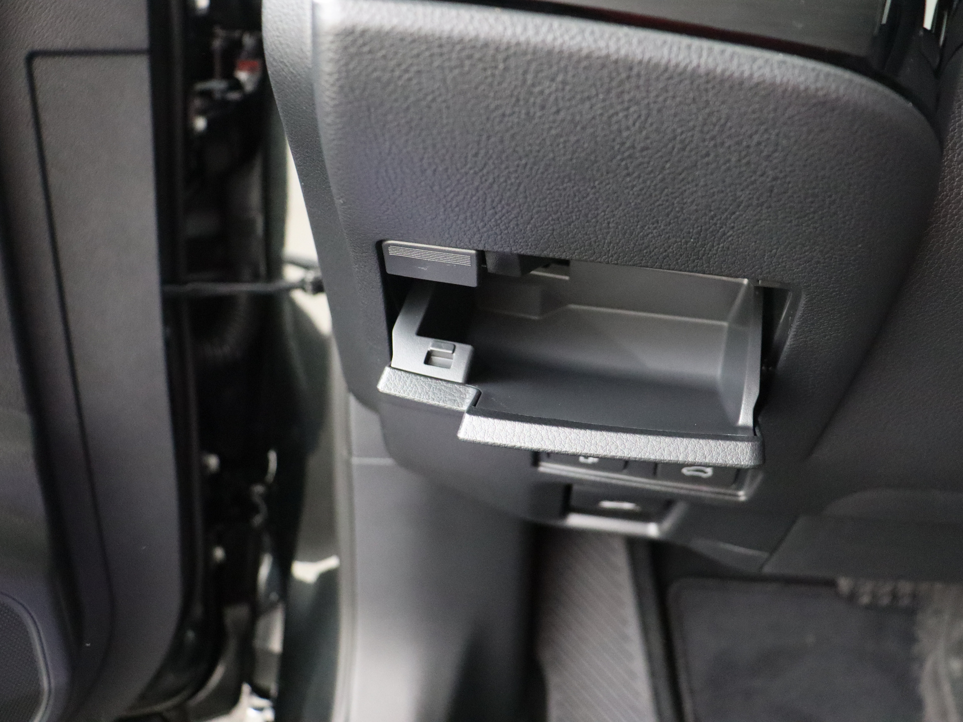 Foto van Lexus Lexus Es300h