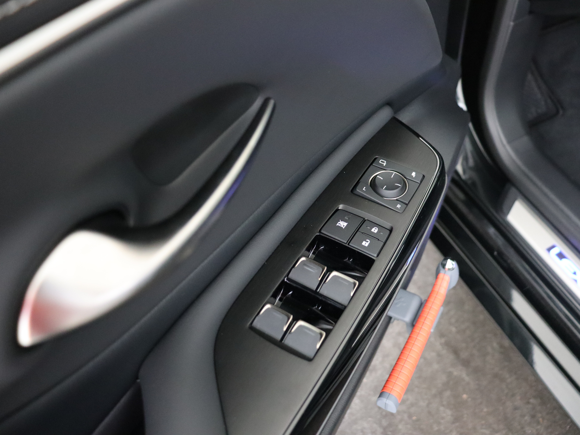 Foto van Lexus Lexus Es300h