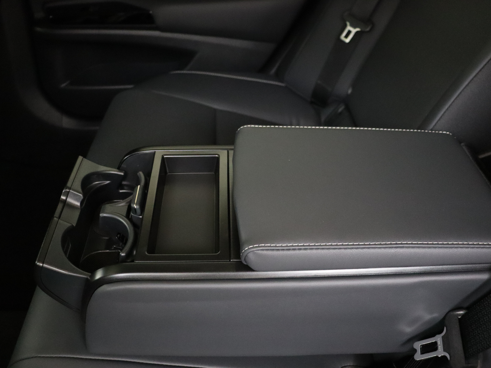 Foto van Lexus Lexus Es300h