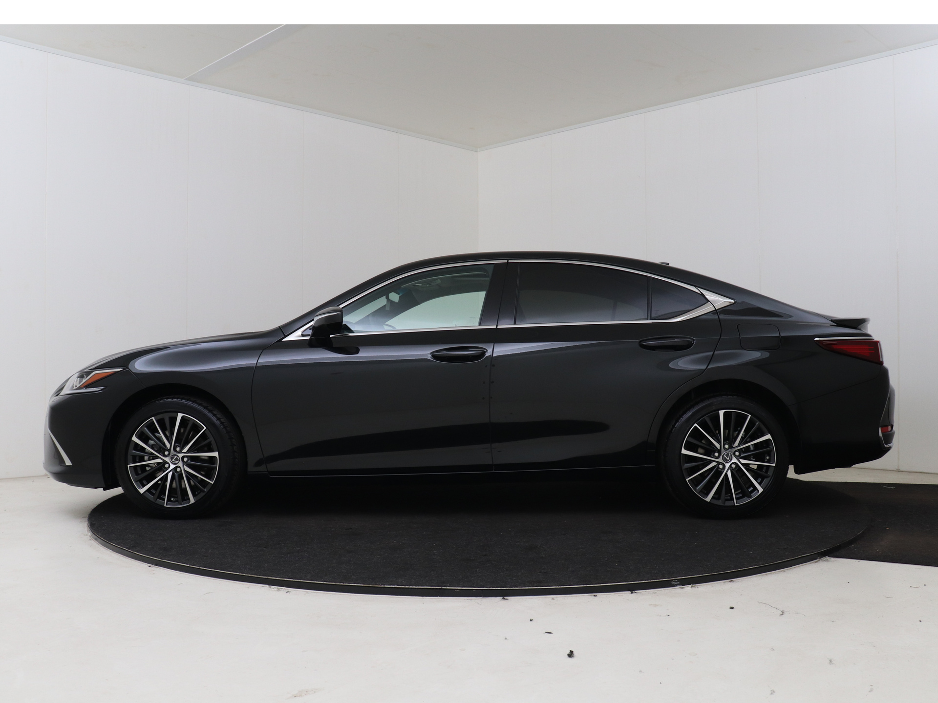 Foto van Lexus Lexus Es300h
