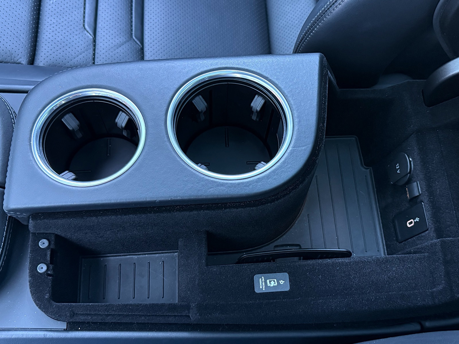Foto van Porsche Panamera 4s E-hybrid