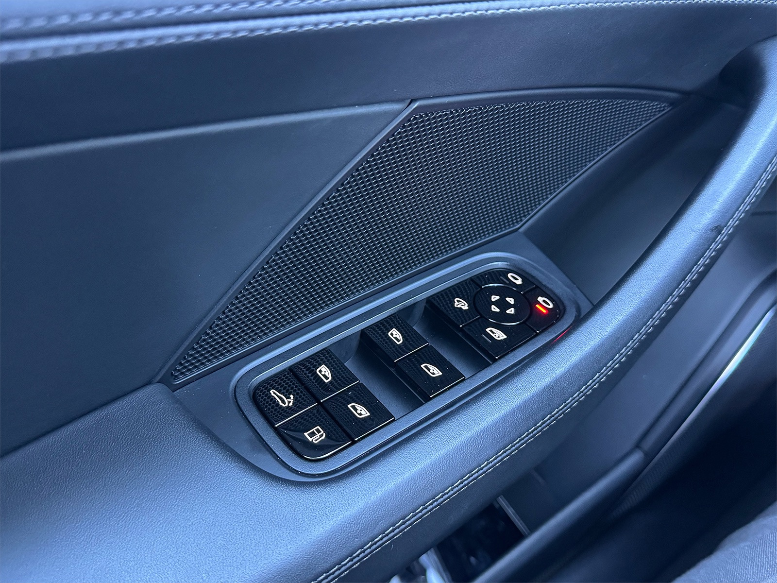 Foto van Porsche Panamera 4s E-hybrid