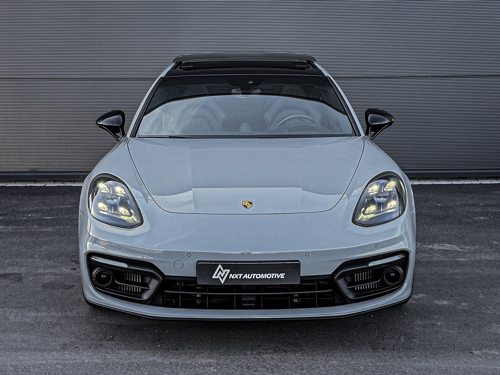 Foto van Porsche Panamera 4s E-hybrid