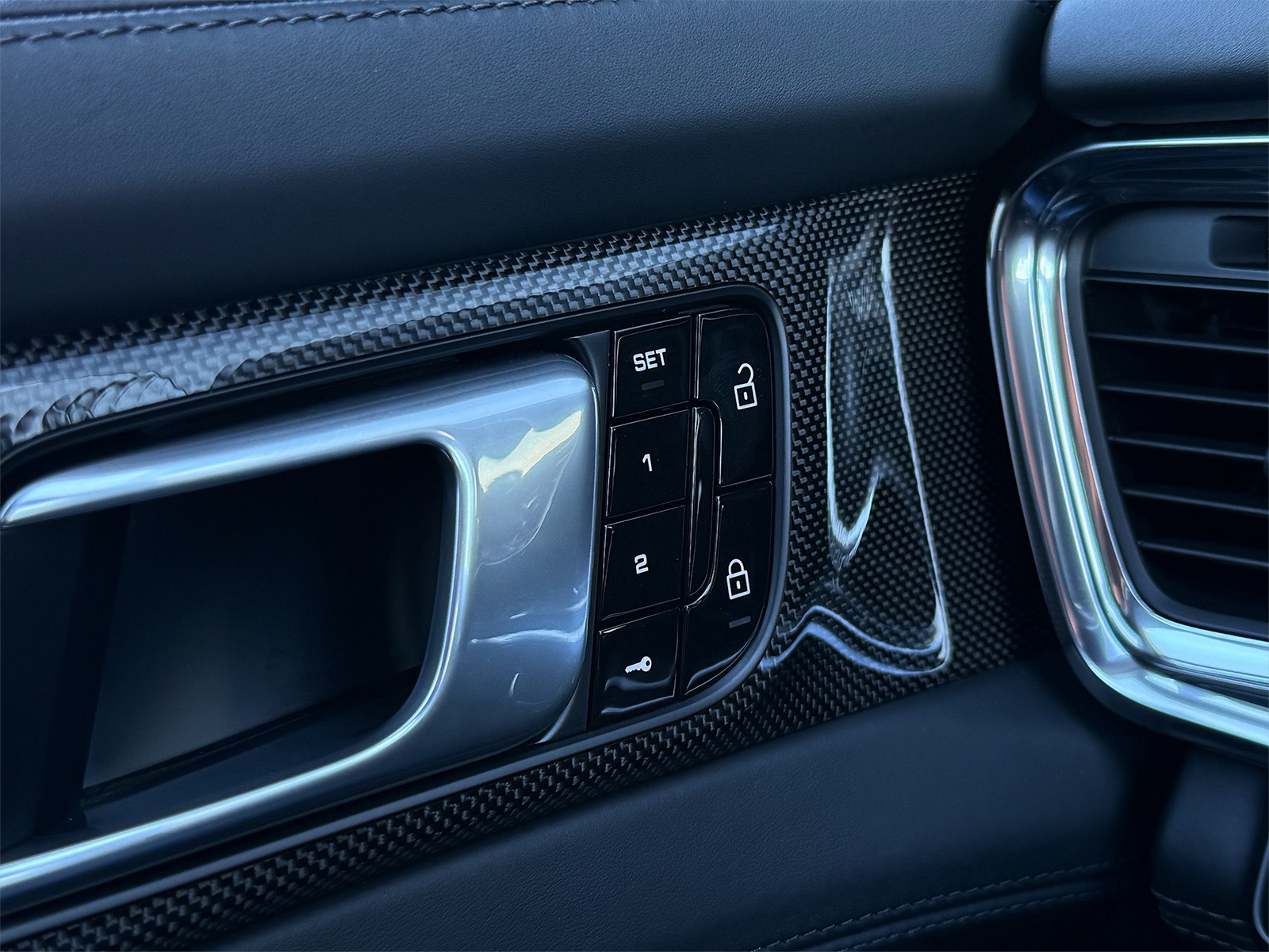 Foto van Porsche Panamera 4s E-hybrid