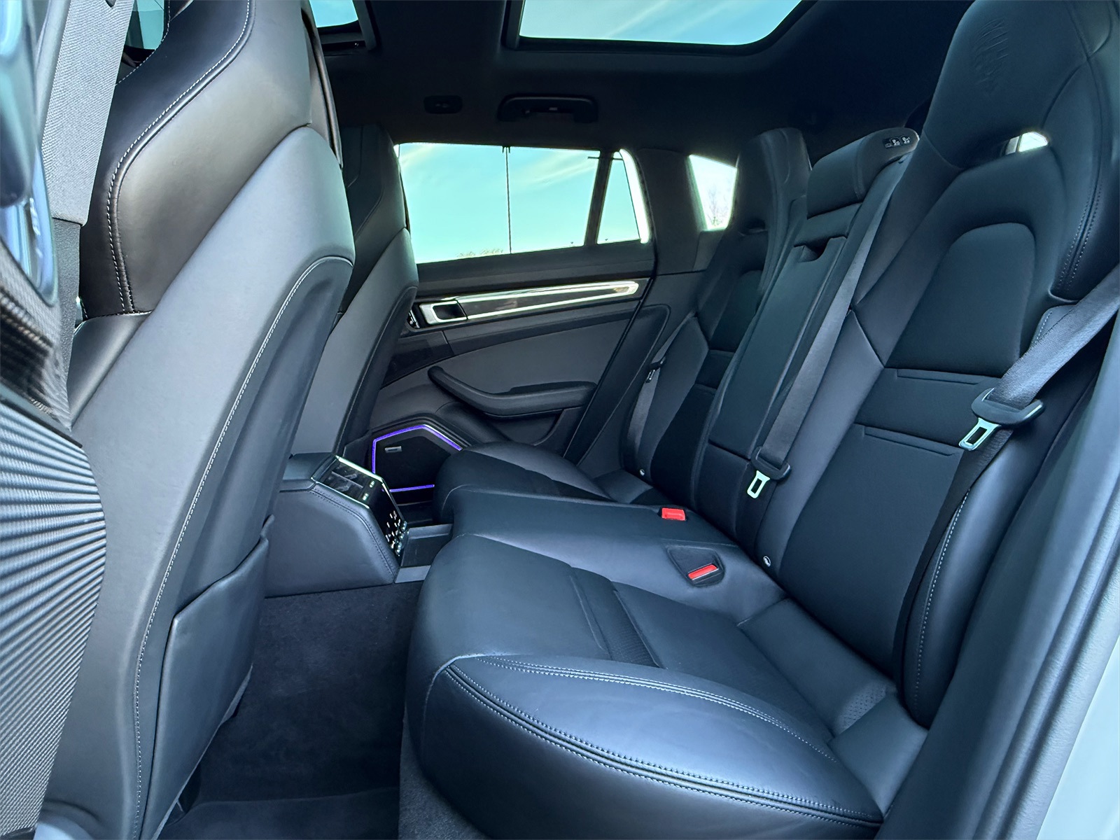 Foto van Porsche Panamera 4s E-hybrid