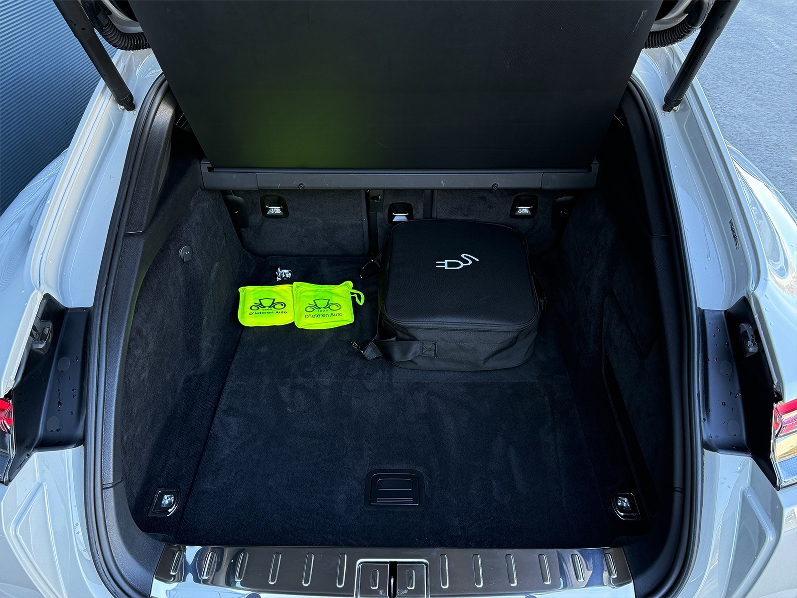 Foto van Porsche Panamera 4s E-hybrid