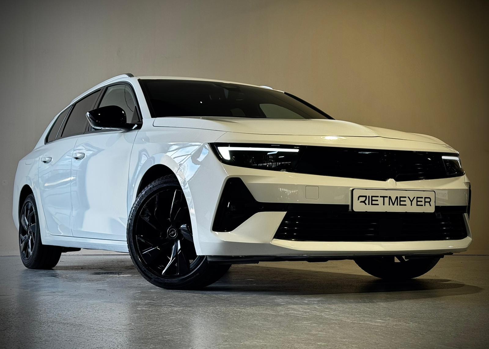 Foto van Opel Astra Sports Tourer