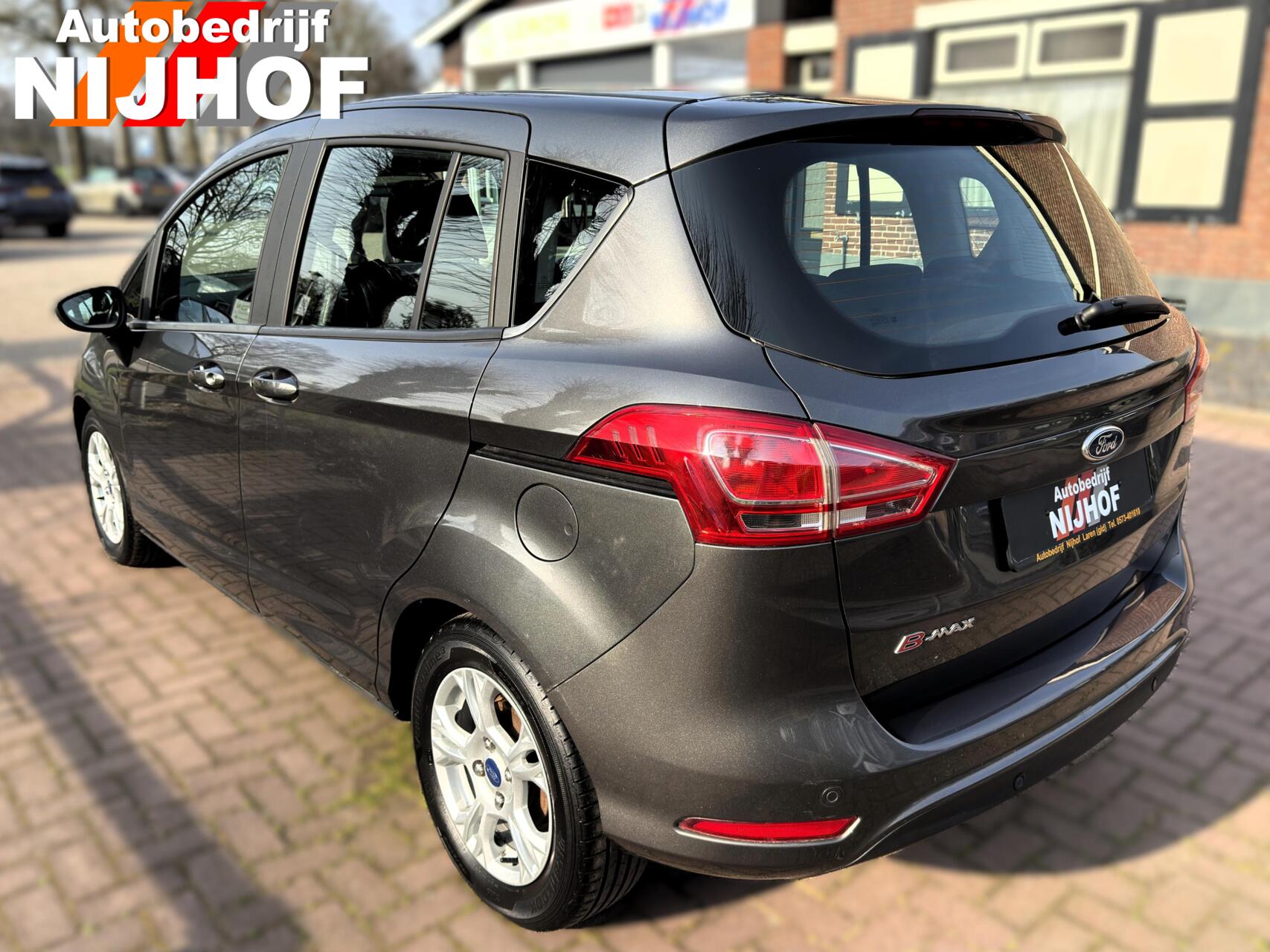 Foto van Ford B-max