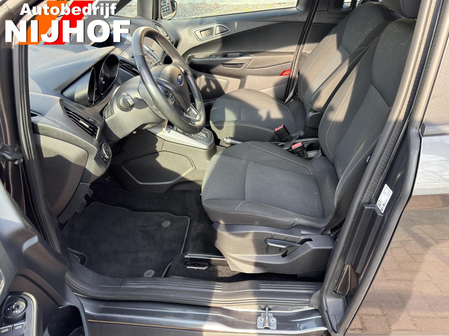 Foto van Ford B-max