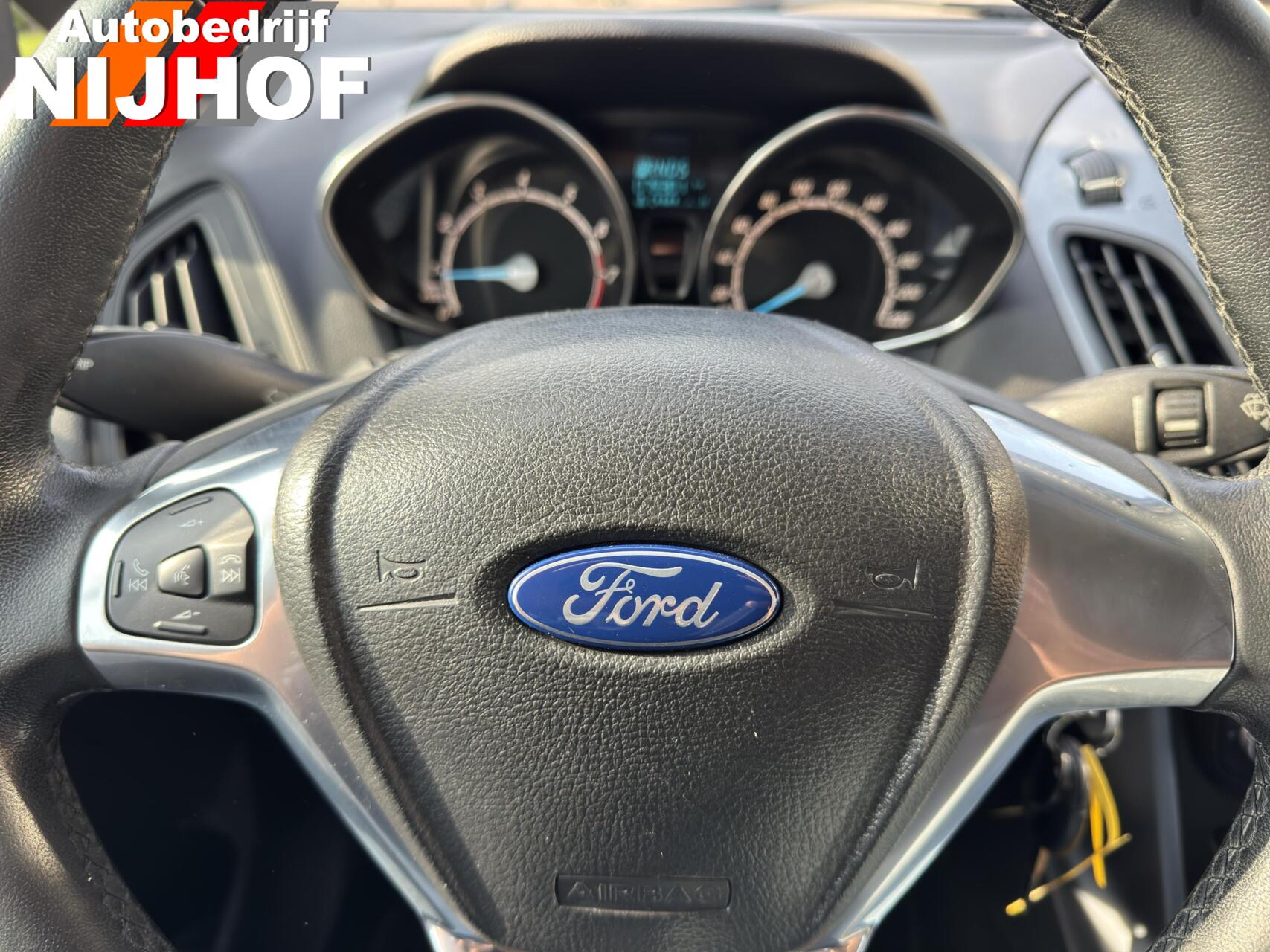 Foto van Ford B-max