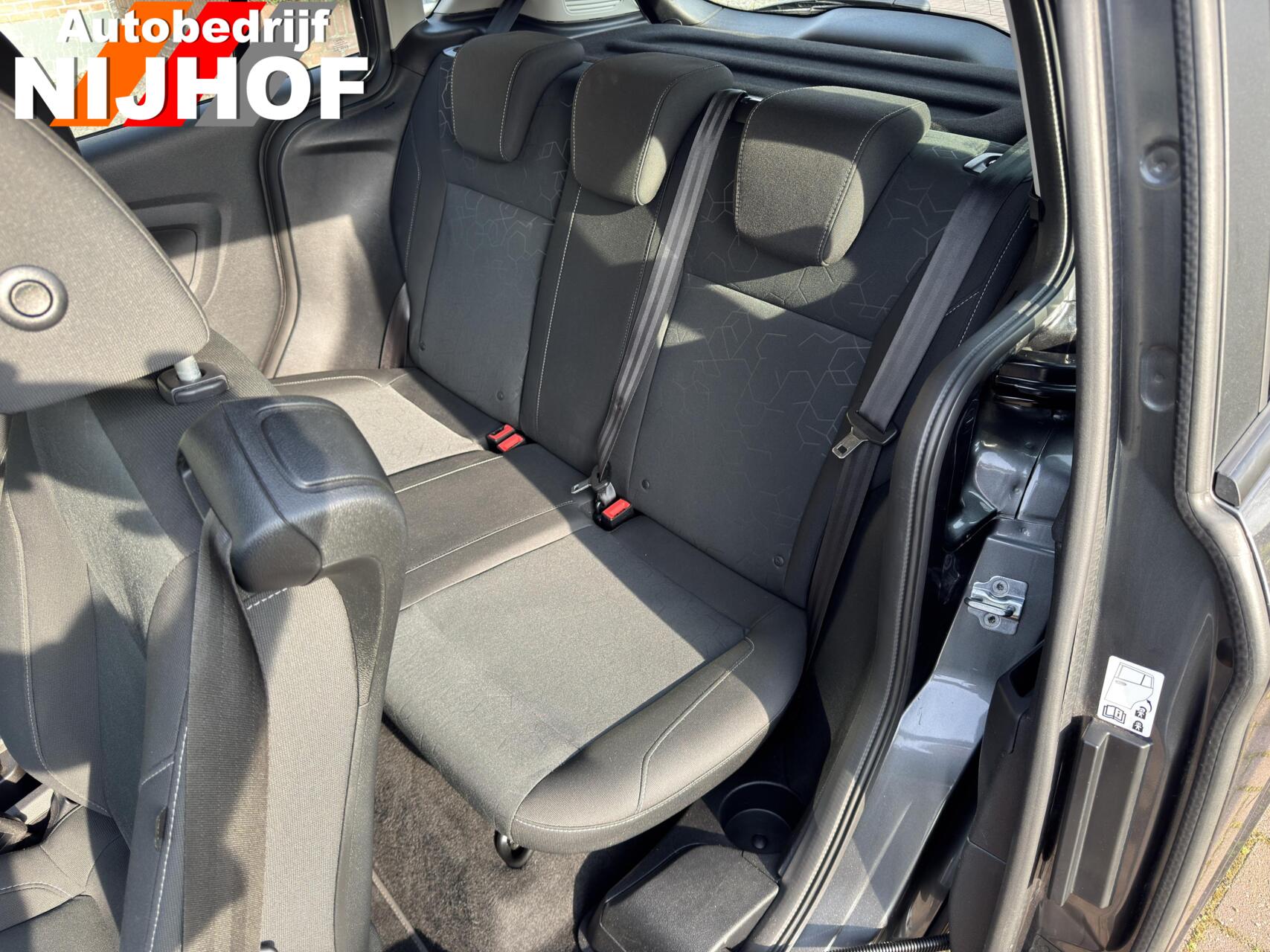 Foto van Ford B-max
