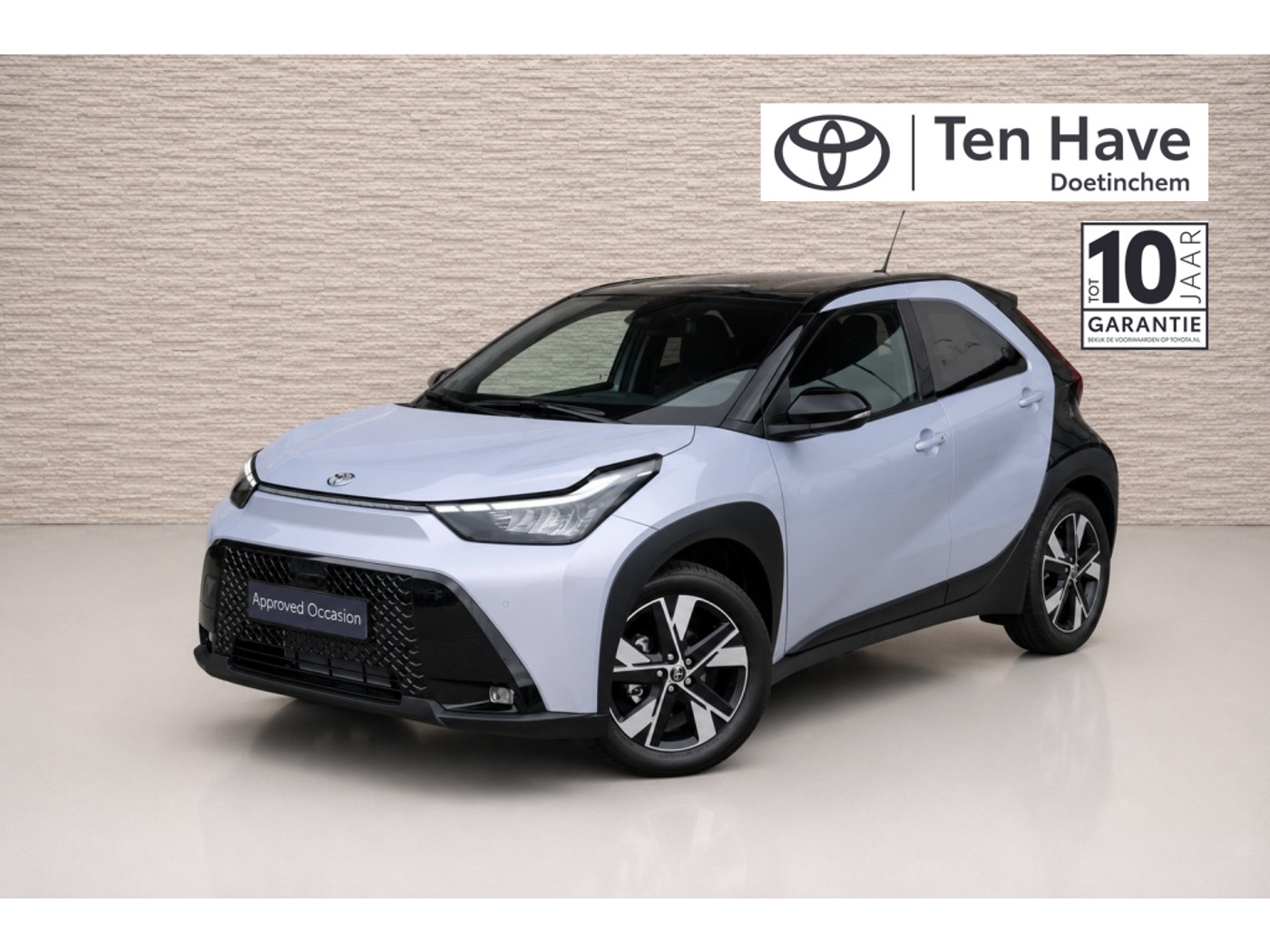 Toyota Toyota Aygo X Hybrid 115 Pulse Automaat | Easy Pack | Intelligente parkeersens 2026 - voorkant