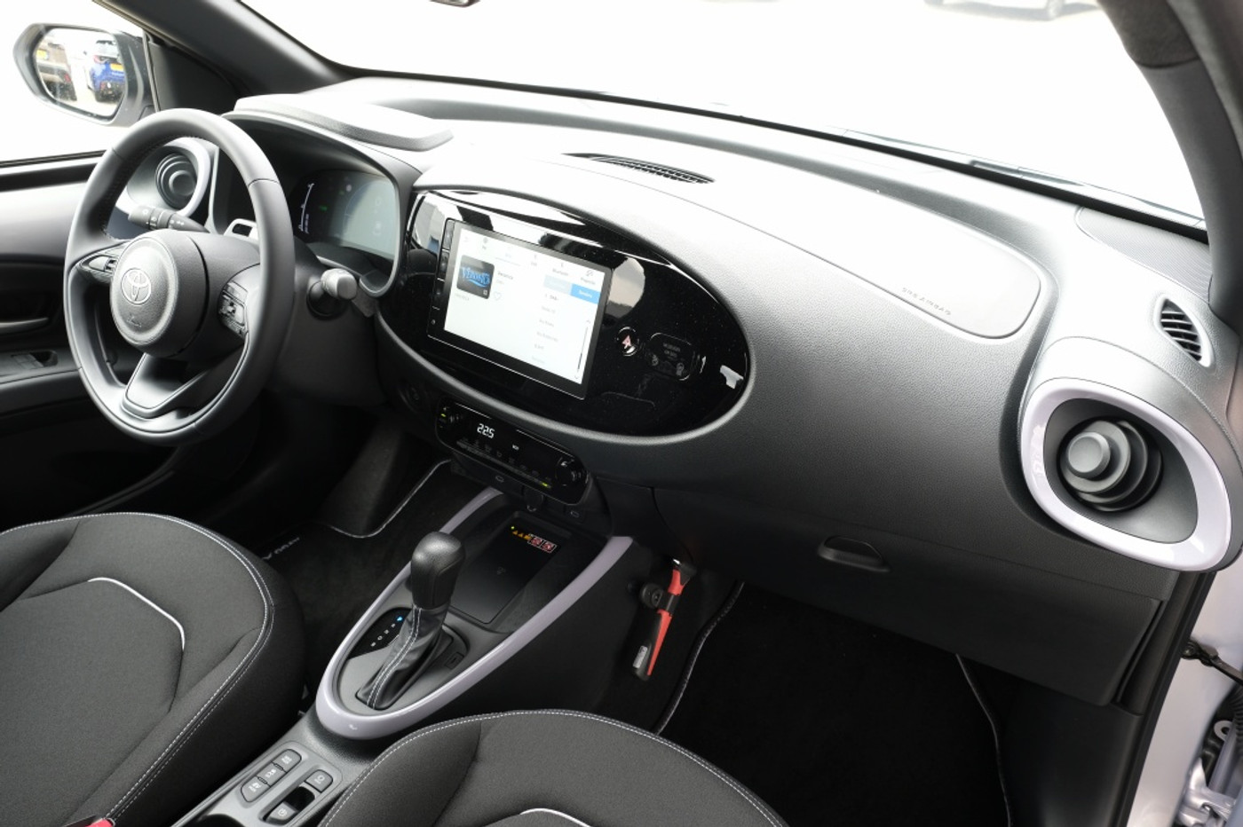 Foto van Toyota Toyota Aygo X