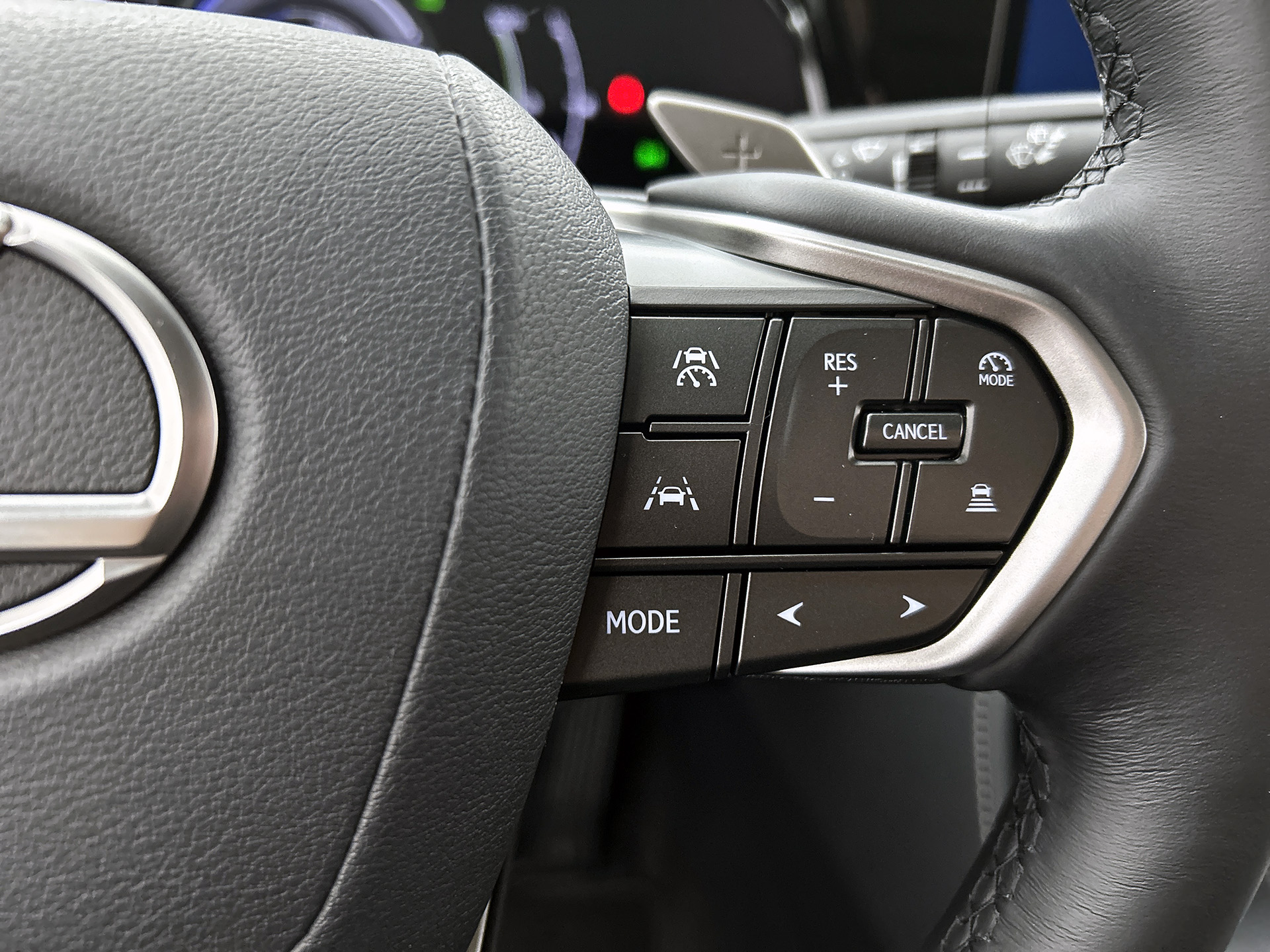 Foto van Lexus Lexus Nx450h+