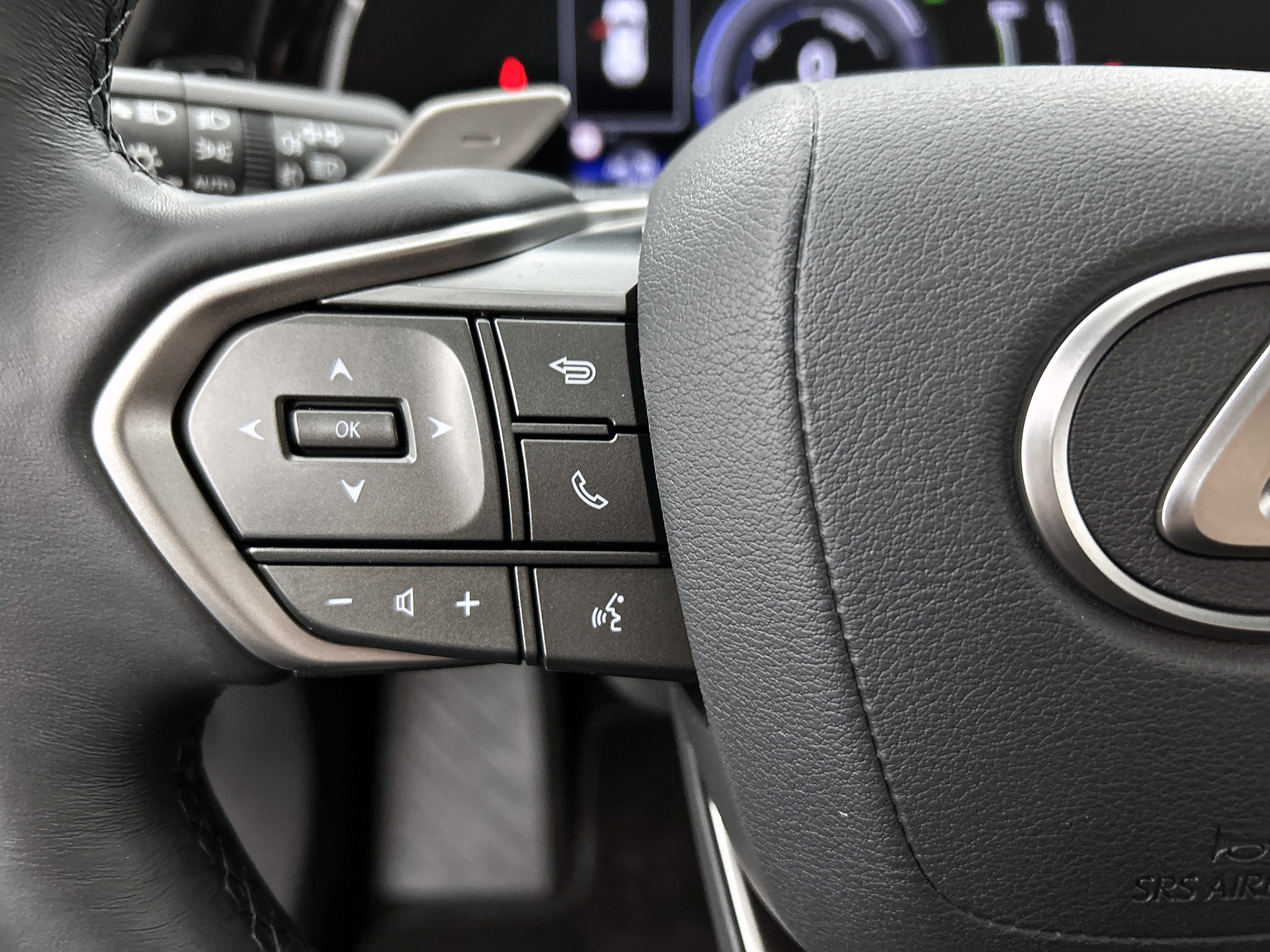 Foto van Lexus Lexus Nx450h+