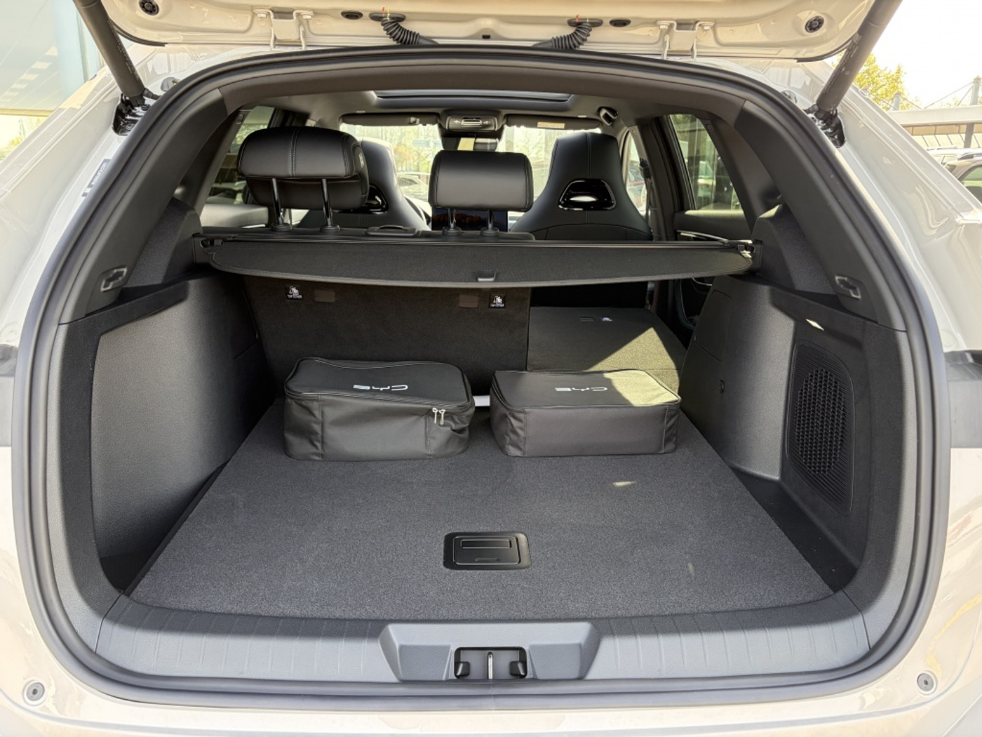 Foto van BYD BYD Seal U Dm-i