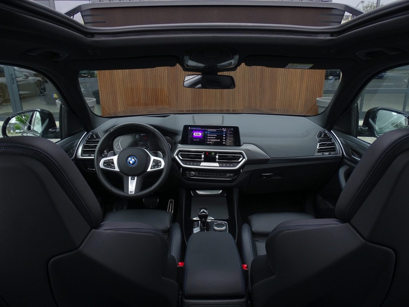 Foto van BMW X3 Xdrive30e