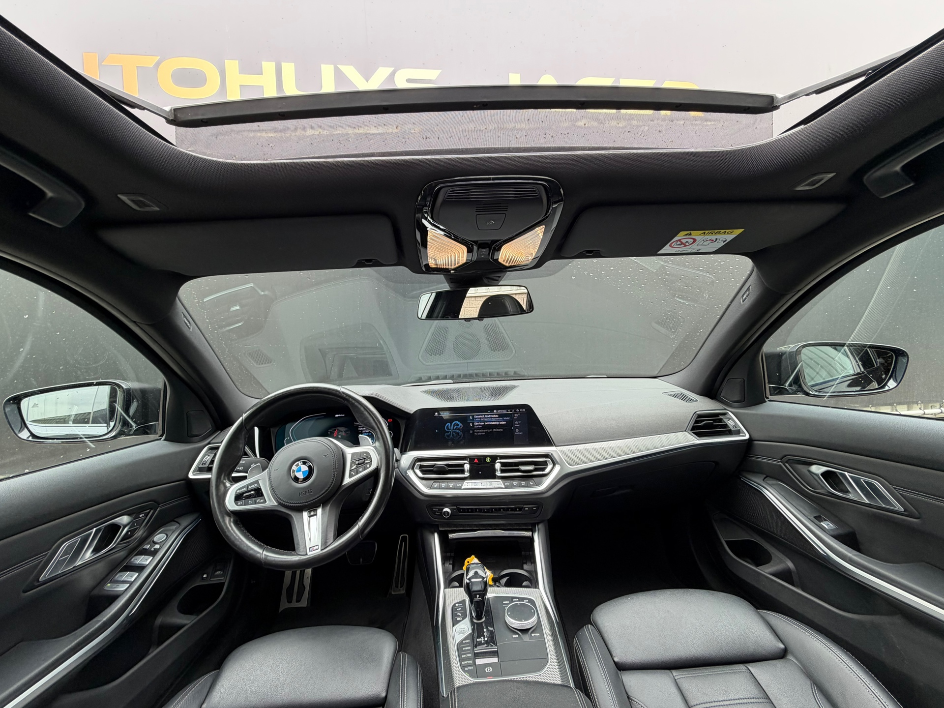 Foto van BMW 330e